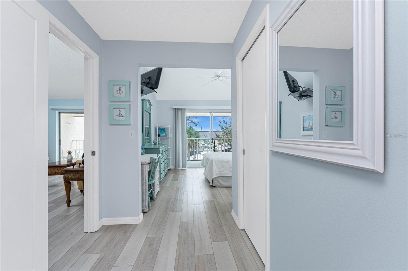 Image 16 of 64 For 5031 Beach Road 222