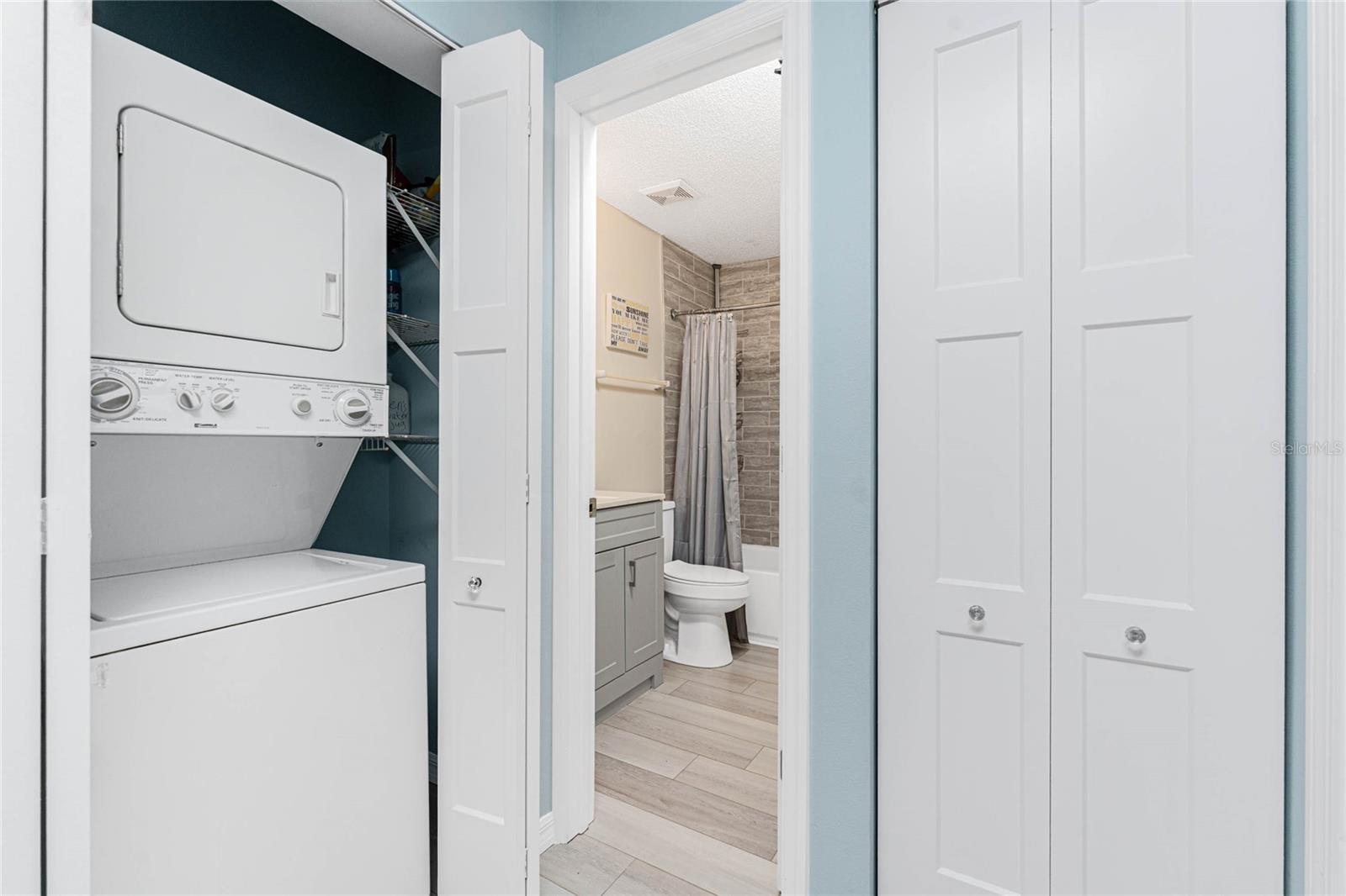 Image 32 of 64 For 5031 Beach Road 222