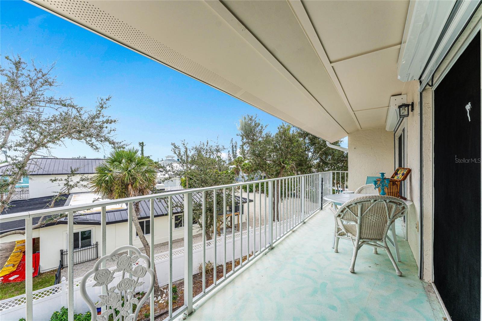 Image 36 of 64 For 5031 Beach Road 222