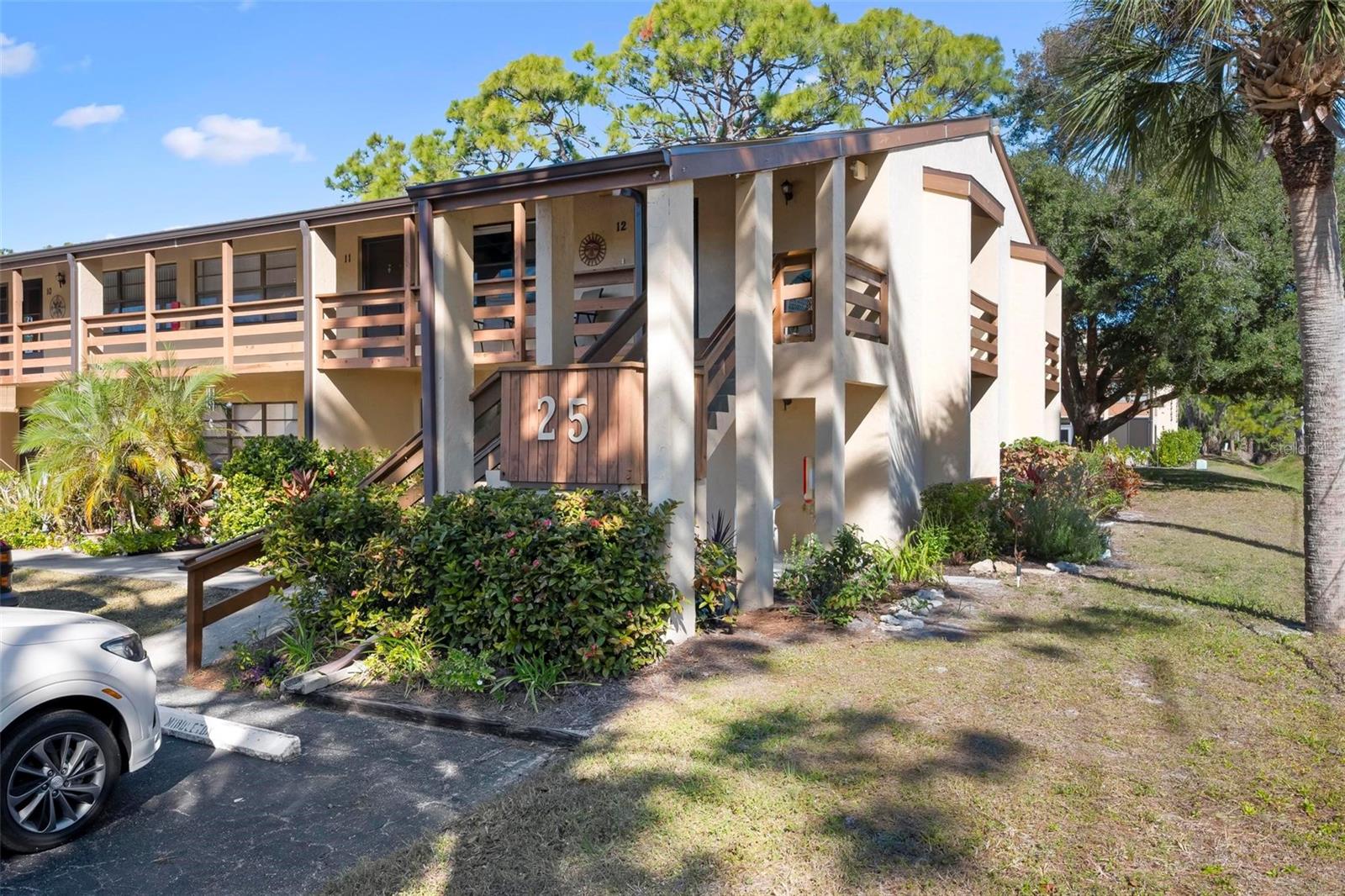 Image 3 of 31 For 25 Quails Run Boulevard 6