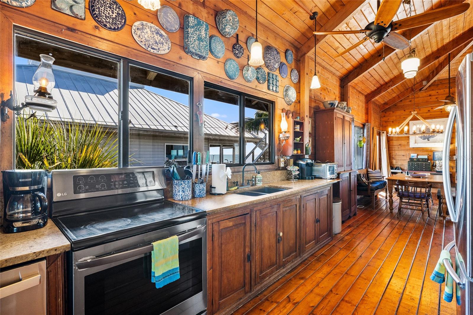 Image 20 of 57 For 8814 Grand Avenue