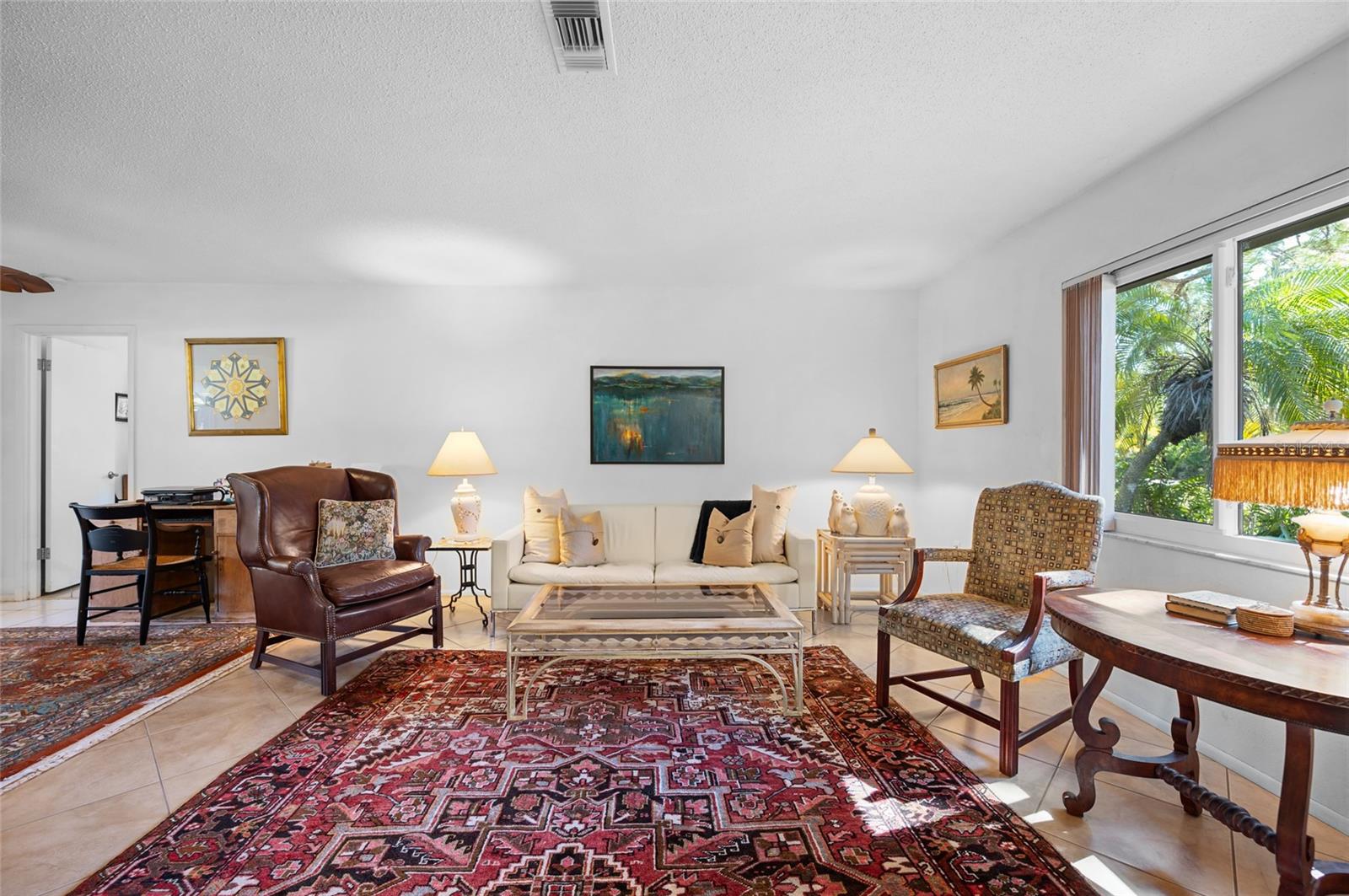 Image 11 of 52 For 1698 Thomas Street