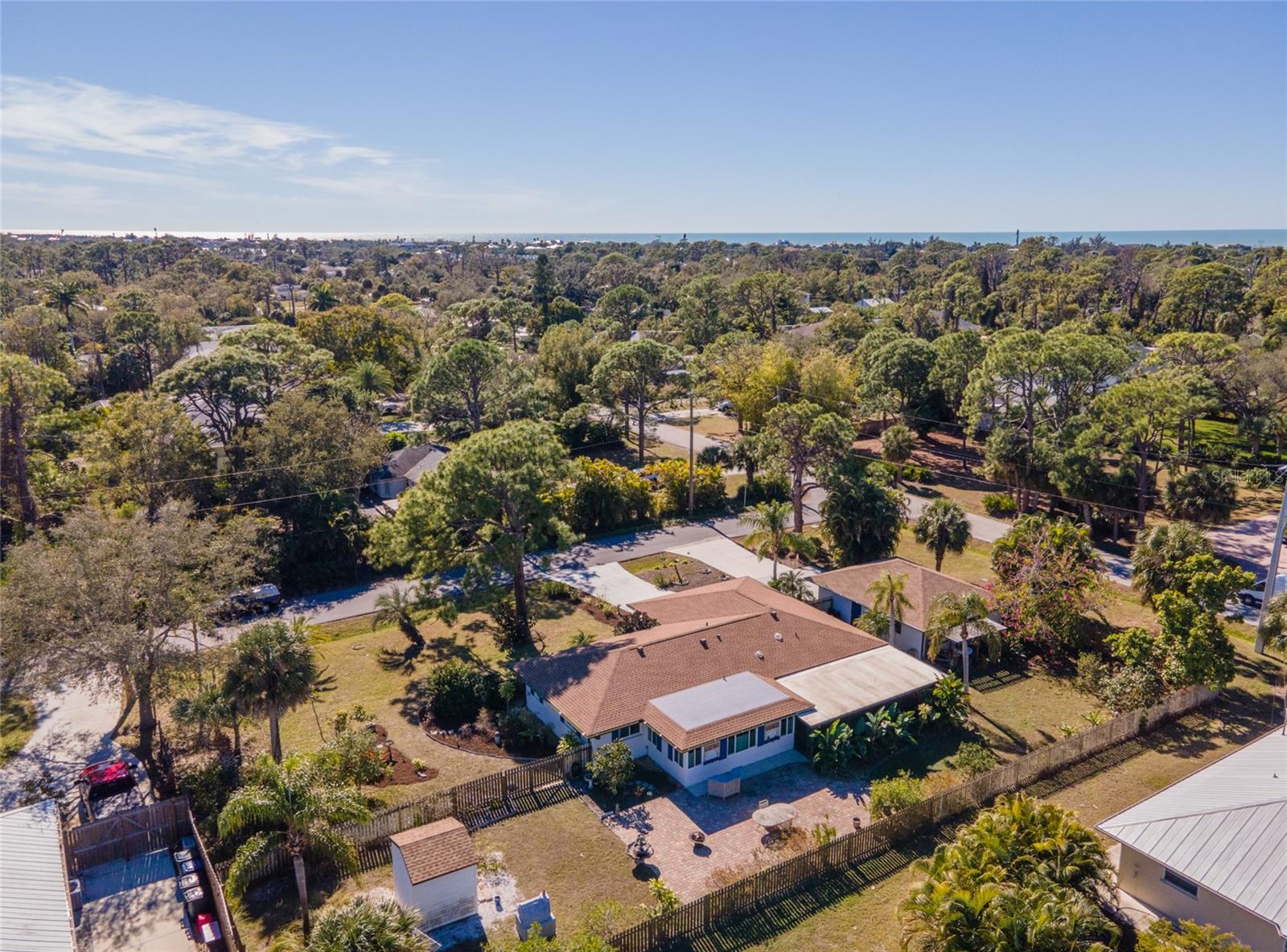 Image 48 of 52 For 1698 Thomas Street