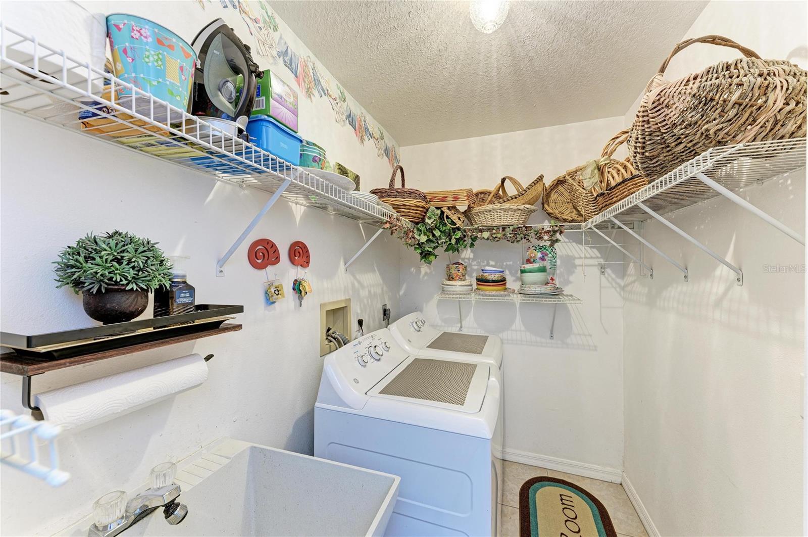 Image 33 of 61 For 14968 Lyneburg Avenue