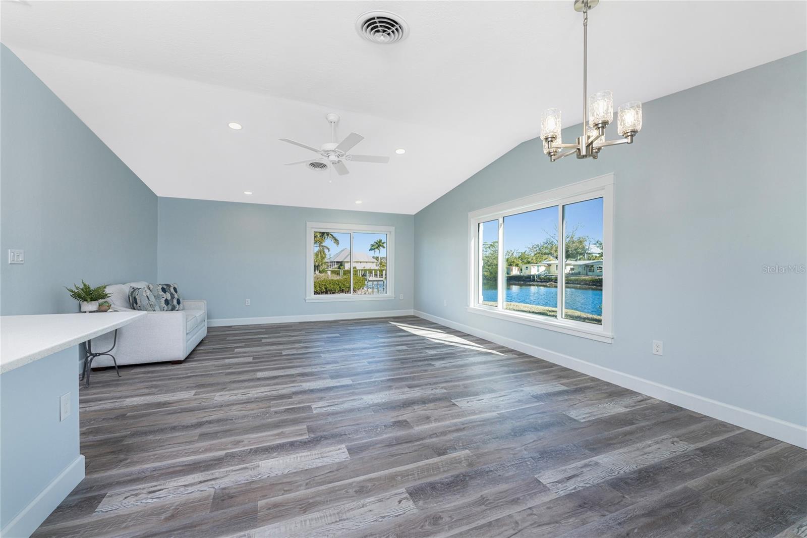 Image 10 of 61 For 1082 Haste Lane