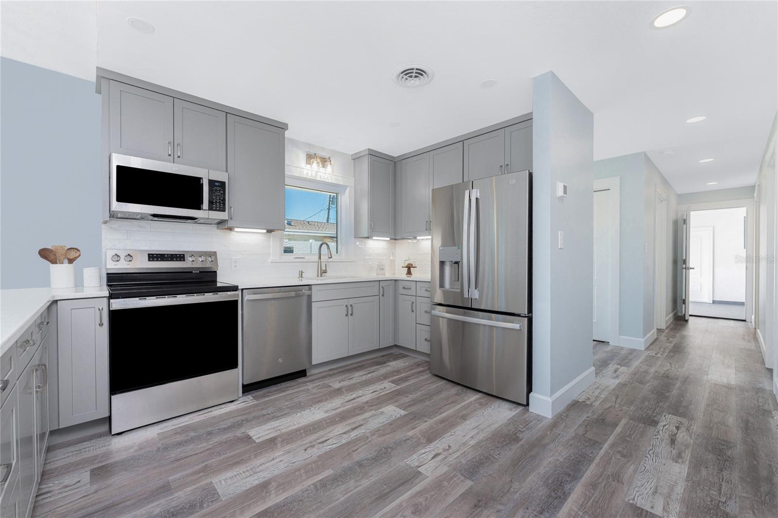 Image 18 of 61 For 1082 Haste Lane