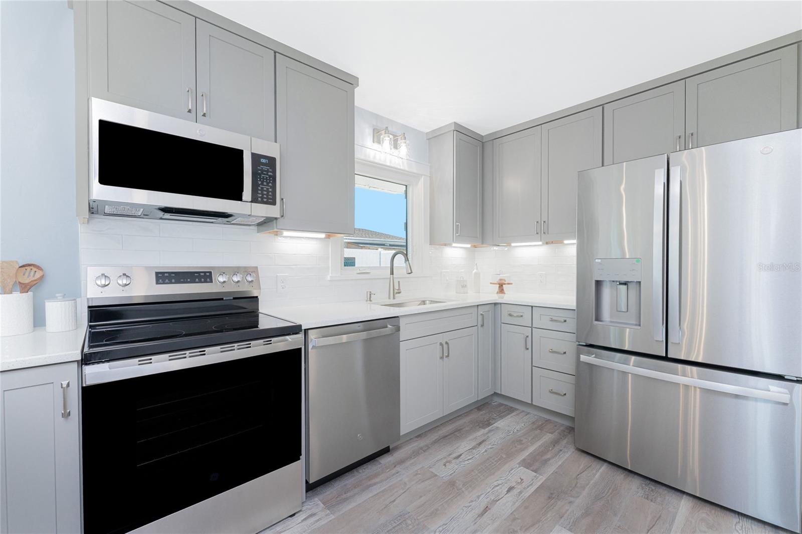 Image 19 of 61 For 1082 Haste Lane