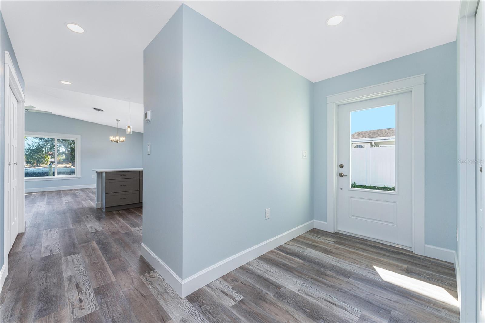 Image 9 of 61 For 1082 Haste Lane