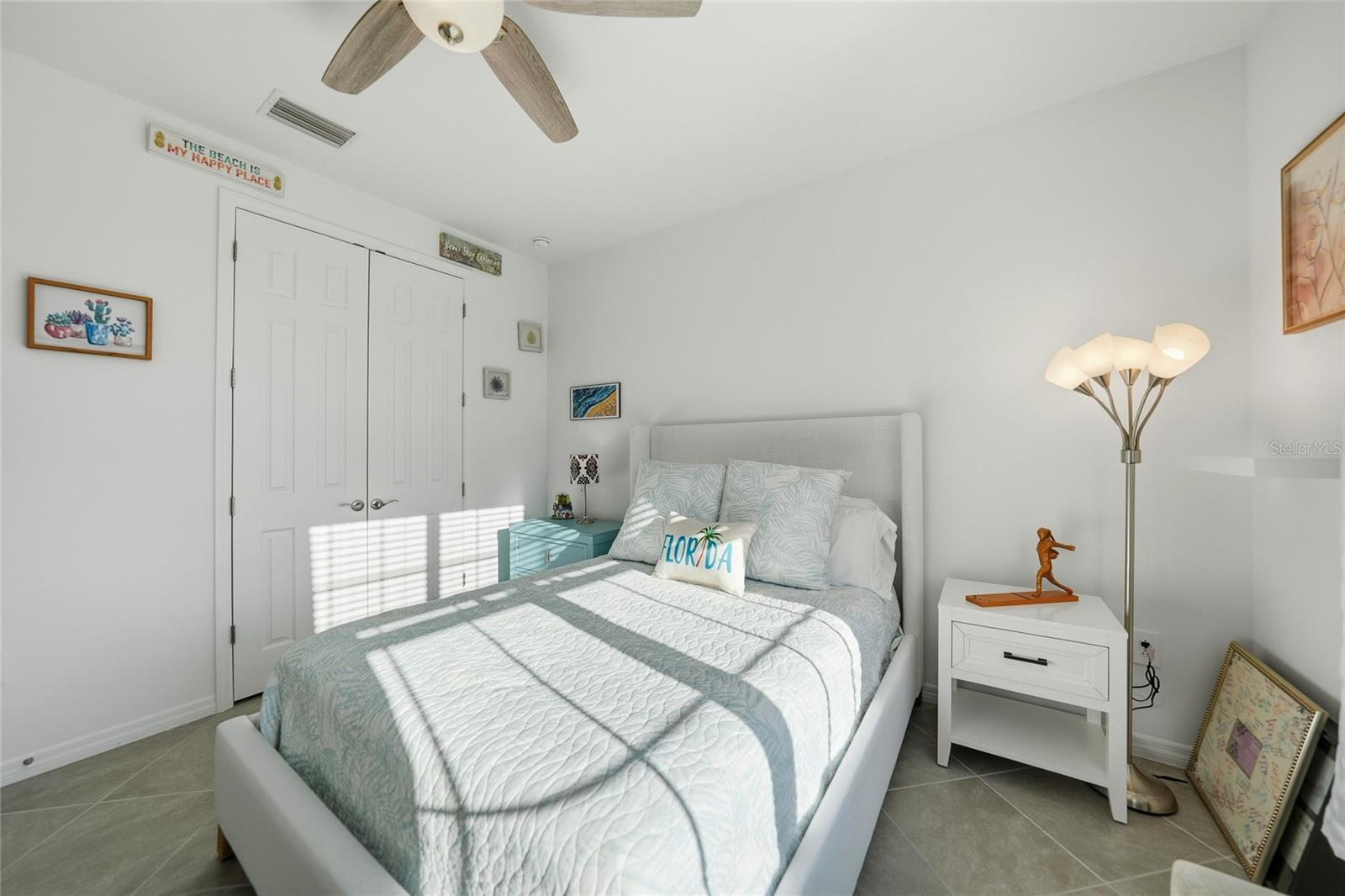 Image 25 of 62 For 9401 President Circle