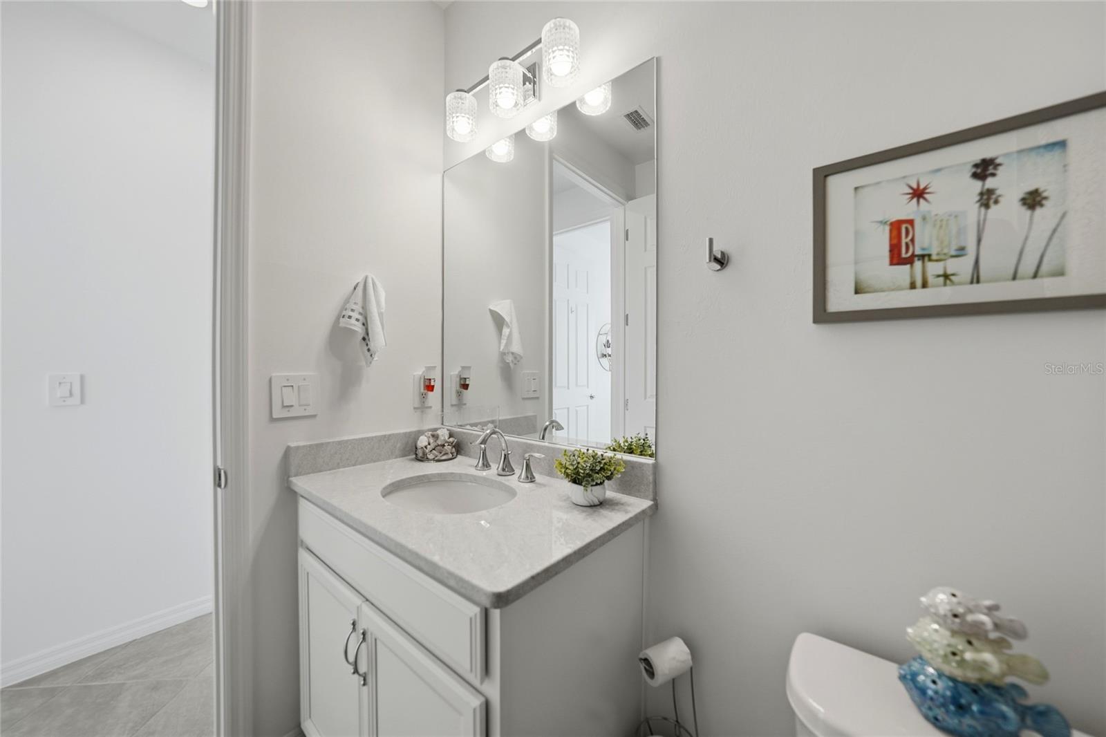 Image 28 of 62 For 9401 President Circle