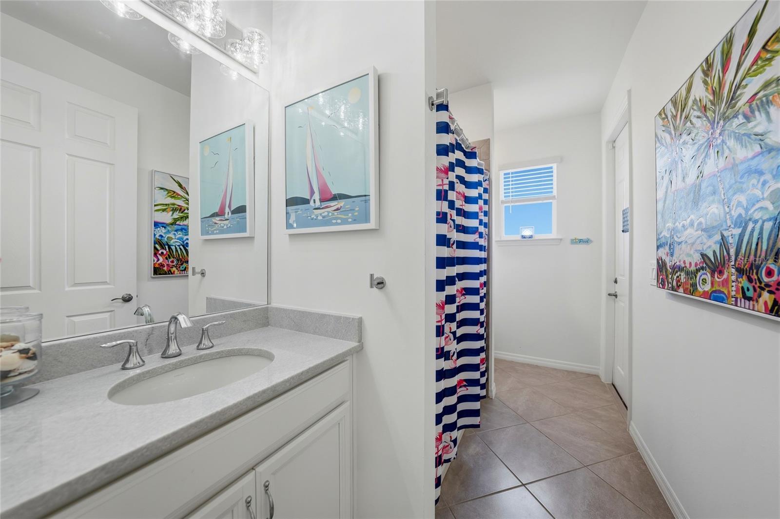 Image 34 of 62 For 9401 President Circle