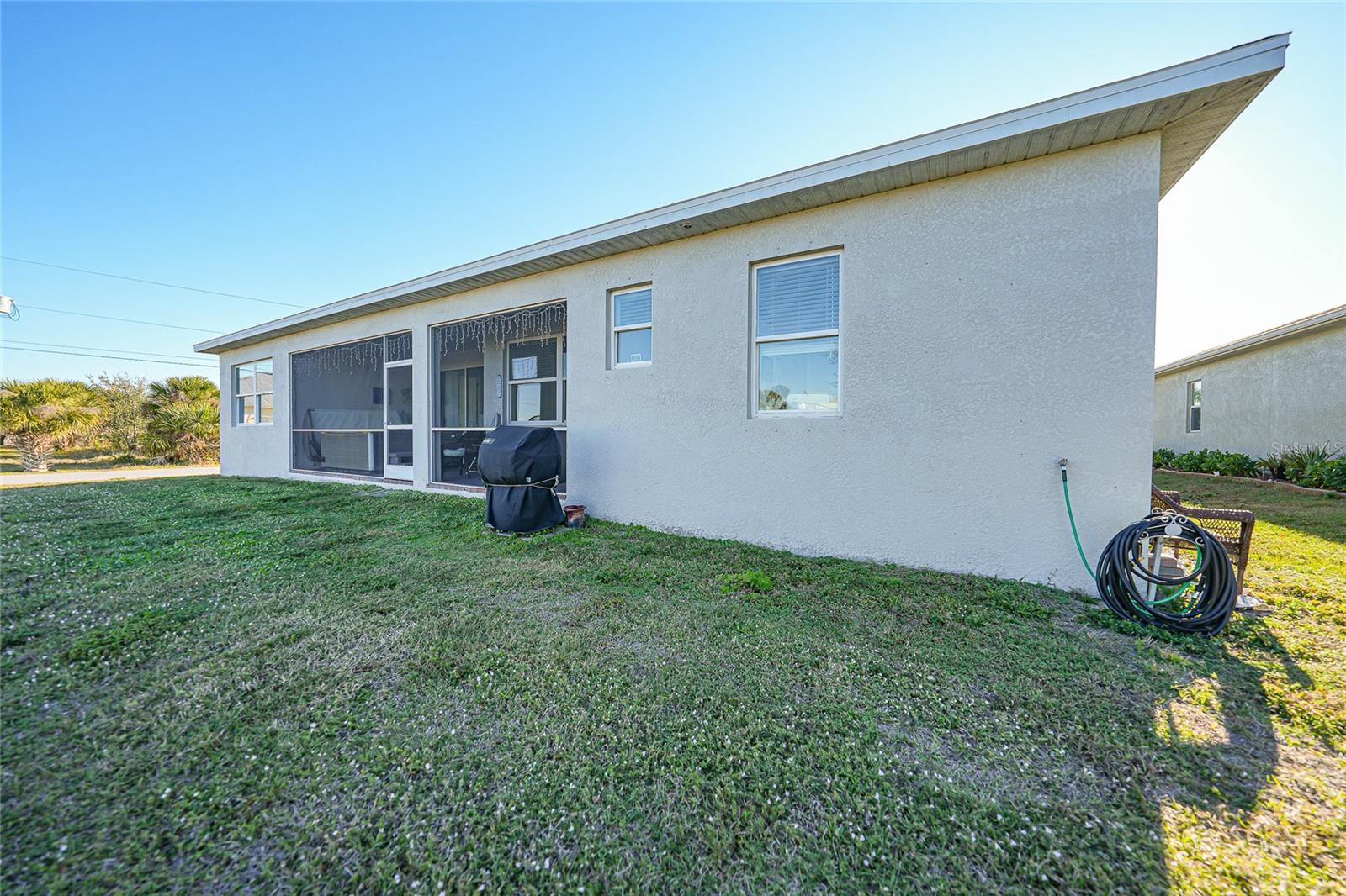 Image 47 of 62 For 9401 President Circle