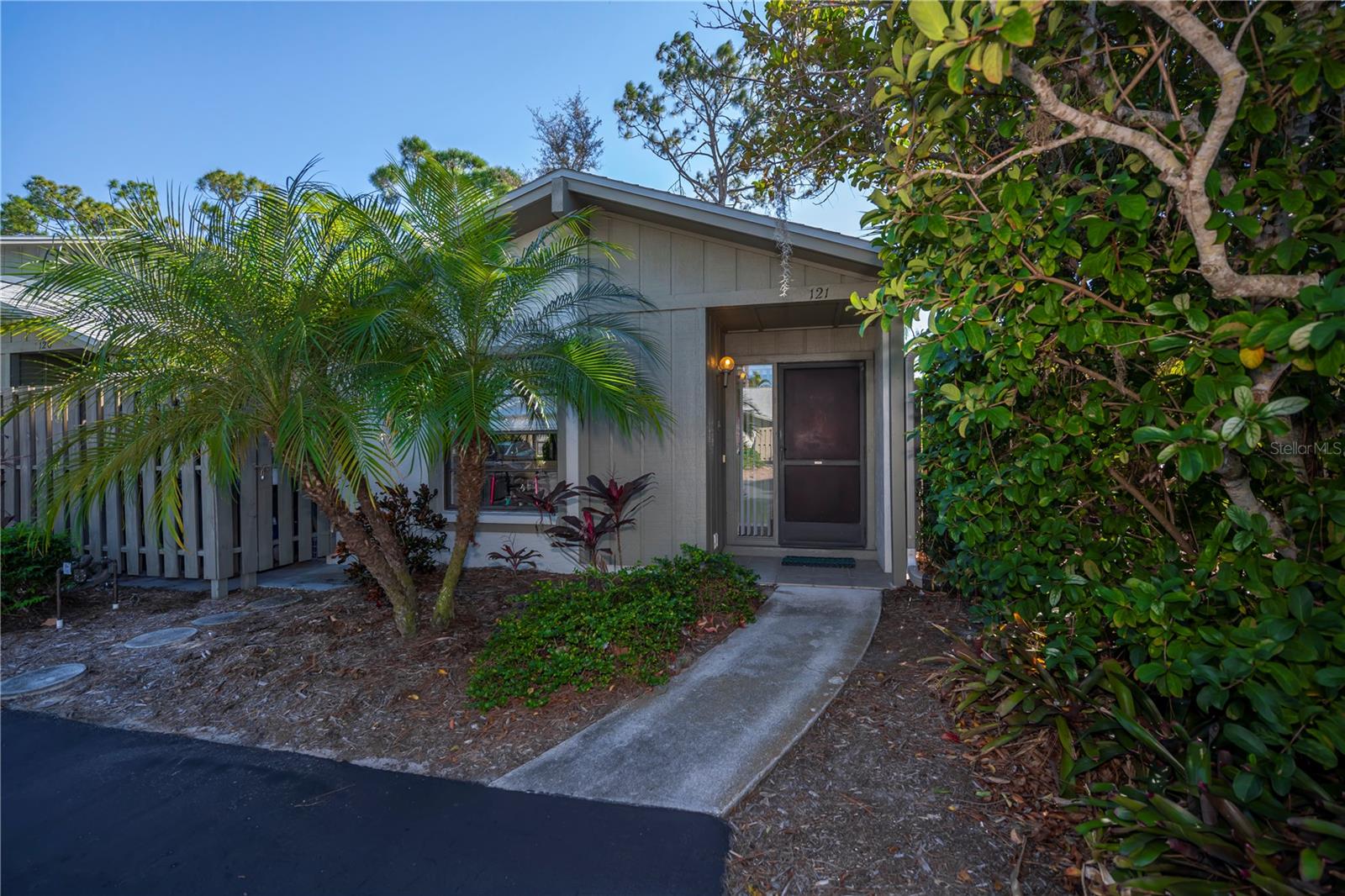 Details for 121 Jose Gaspar Drive 121, ENGLEWOOD, FL 34223