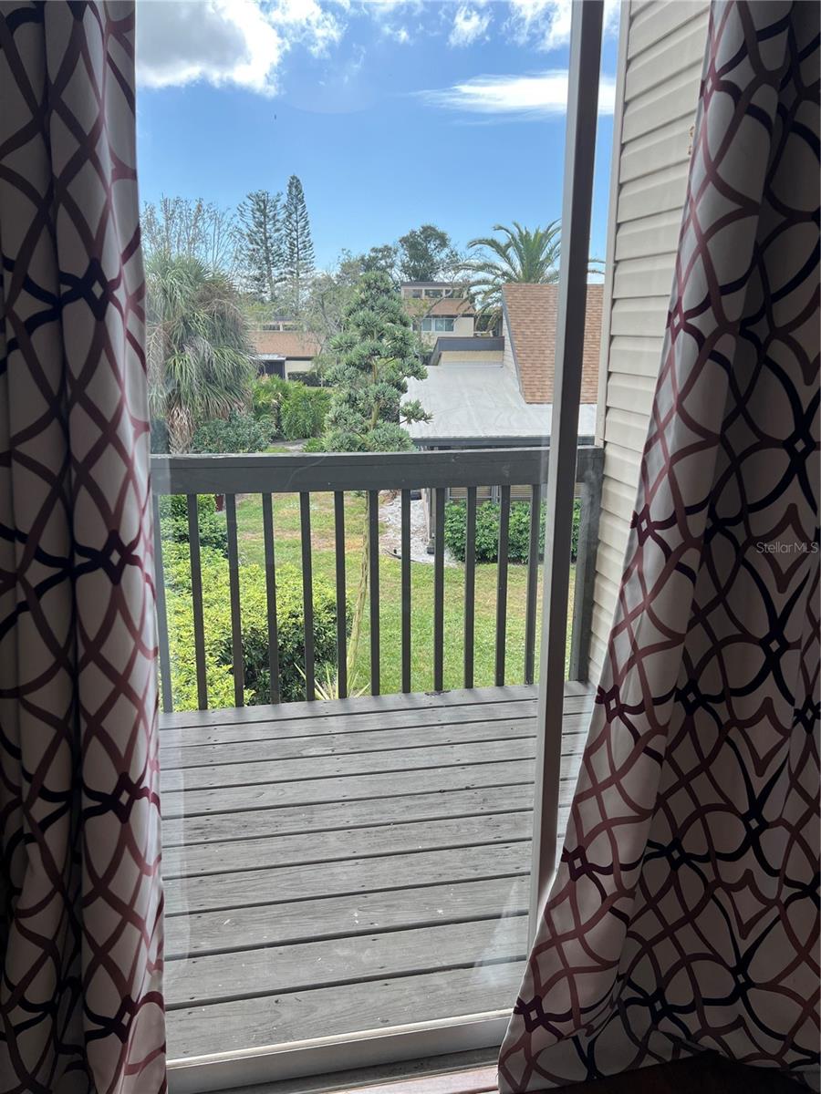 Image 14 of 20 For 686 White Pine Tree Road 64