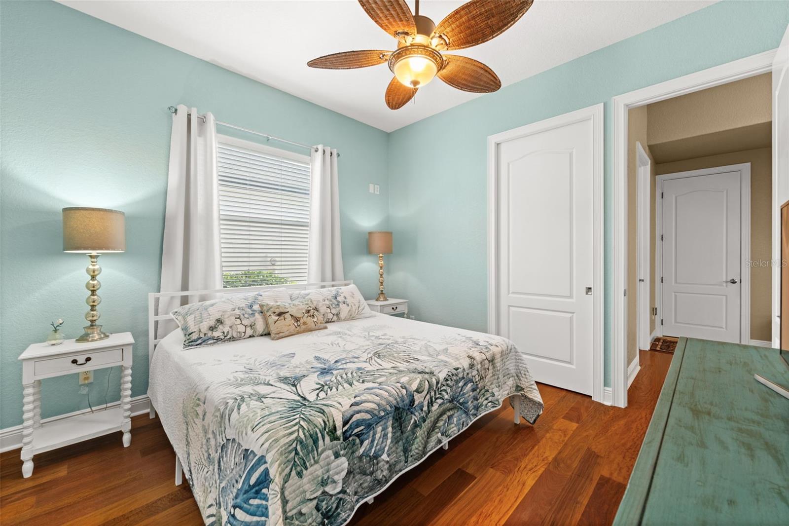 Image 27 of 44 For 15052 Aquarius Circle