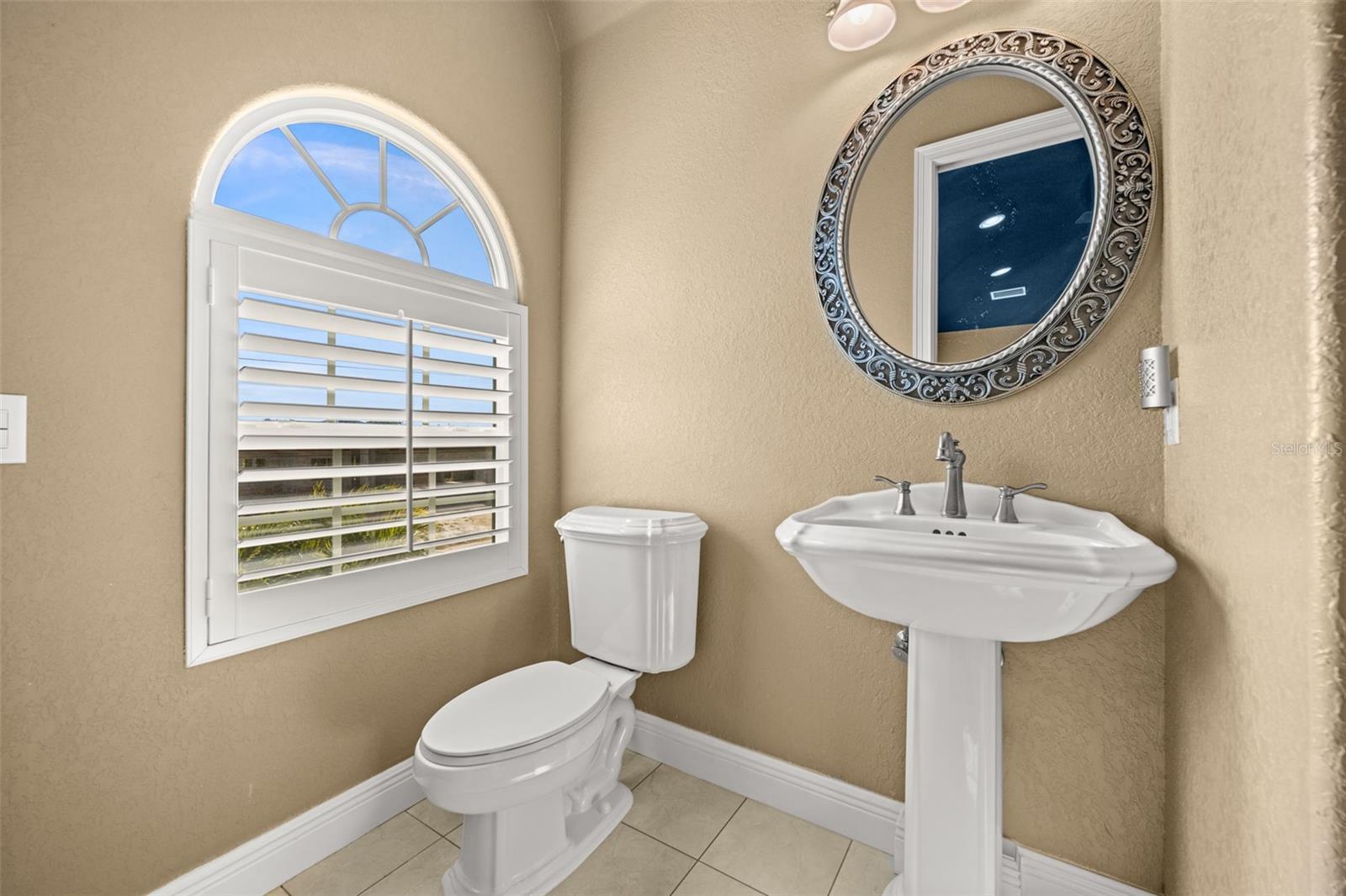 Image 33 of 44 For 15052 Aquarius Circle