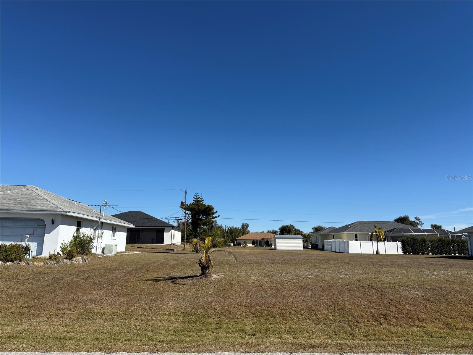 Image 12 of 13 For 7218 Peacock Lane