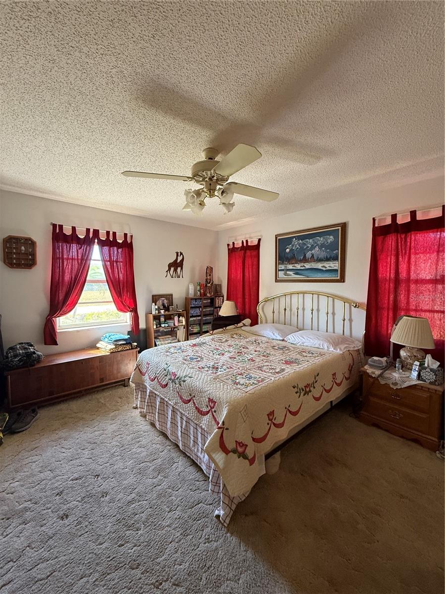 Image 7 of 13 For 7218 Peacock Lane