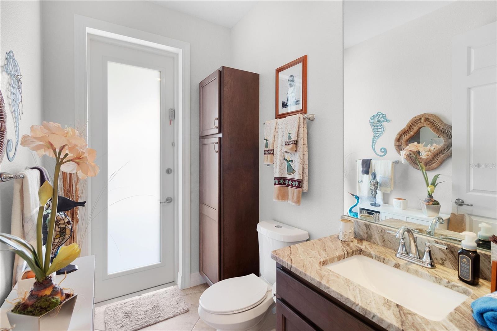 Image 15 of 39 For 15668 Autry Circle