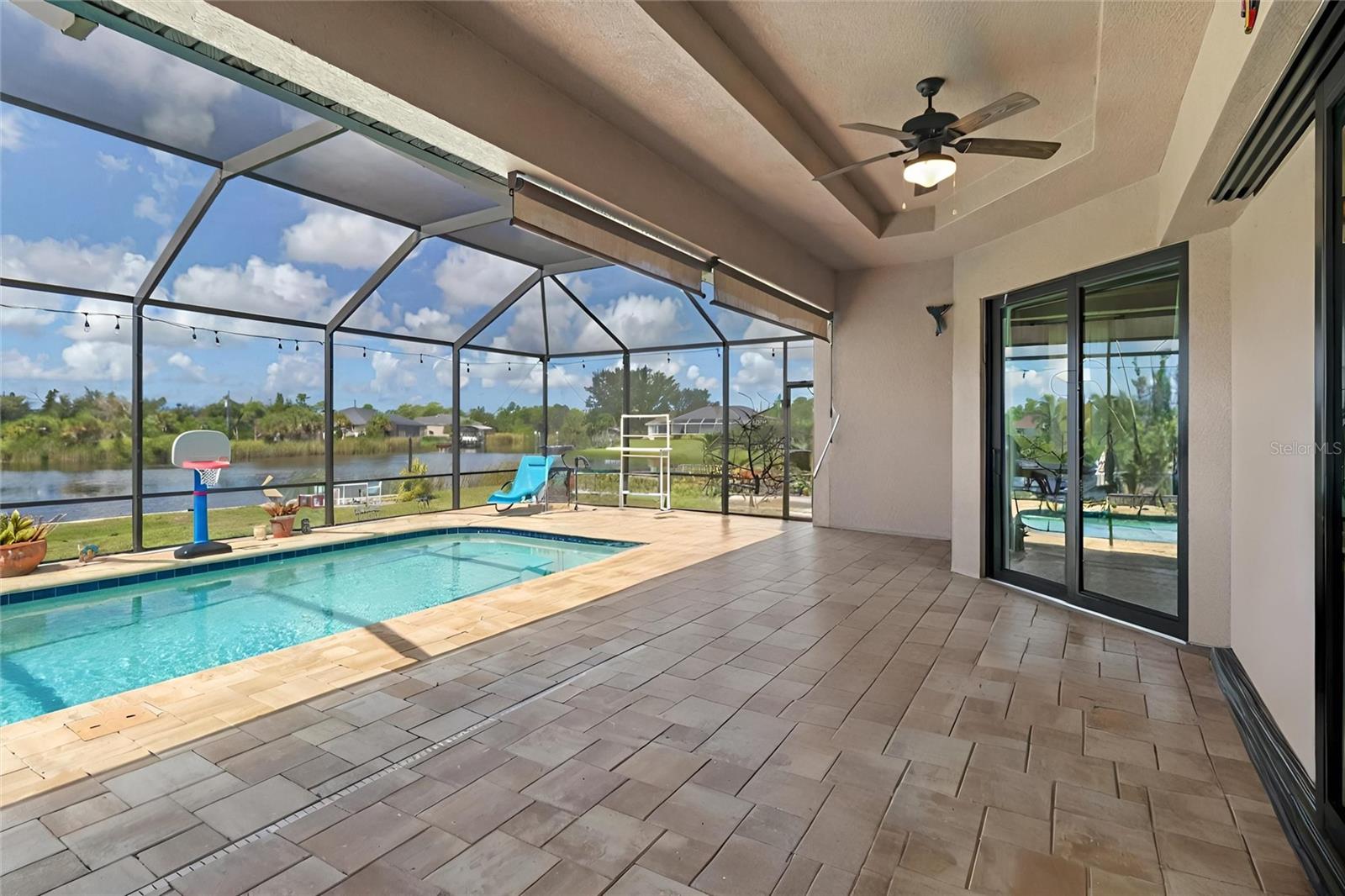 Image 19 of 39 For 15668 Autry Circle