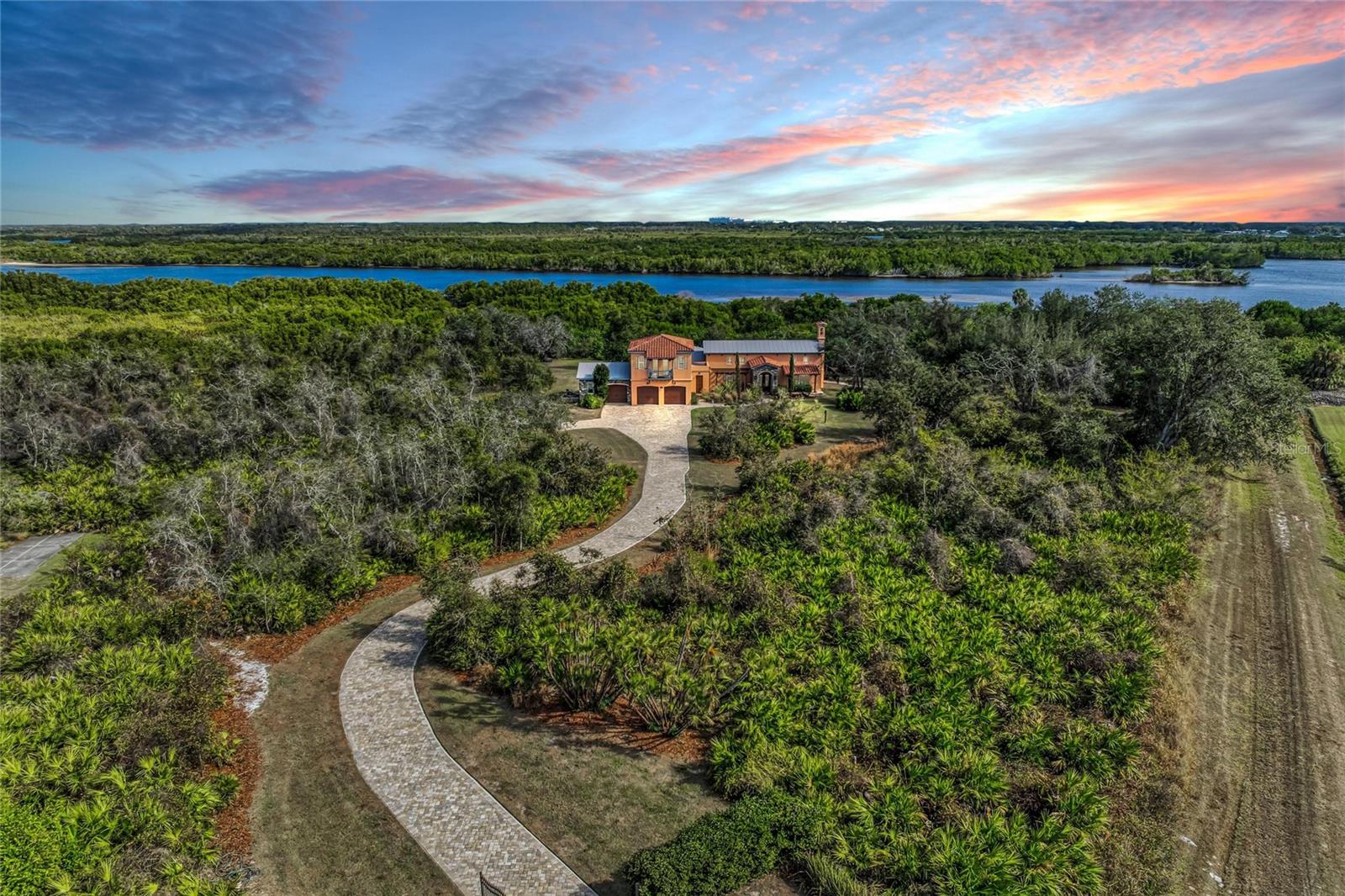 Image 3 of 96 For 27440 Egret Place