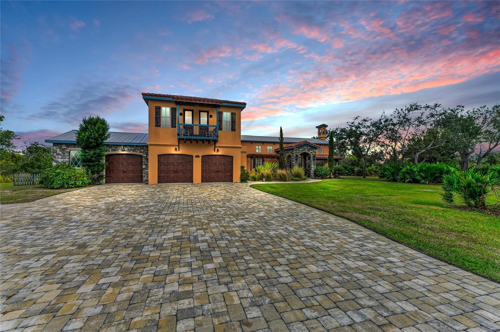 Image 9 of 96 For 27440 Egret Place