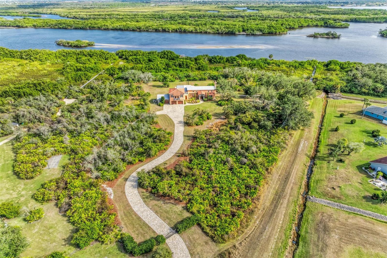 Image 90 of 96 For 27440 Egret Place