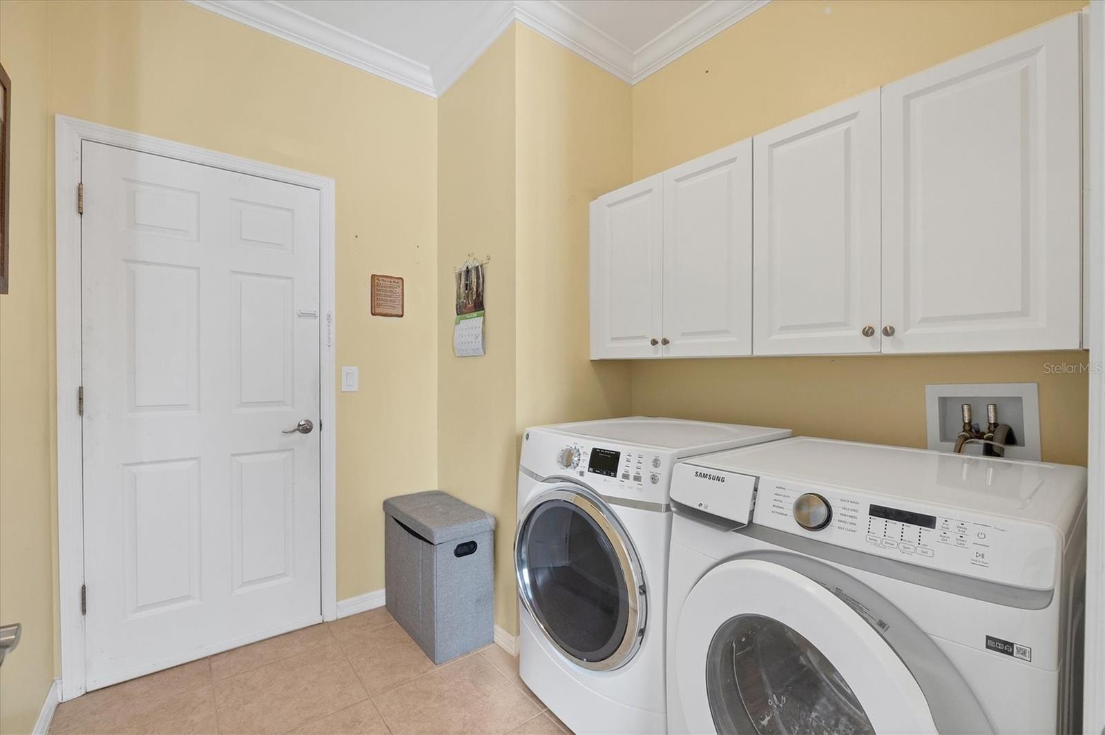 Image 24 of 62 For 9839 Nostalgia Place