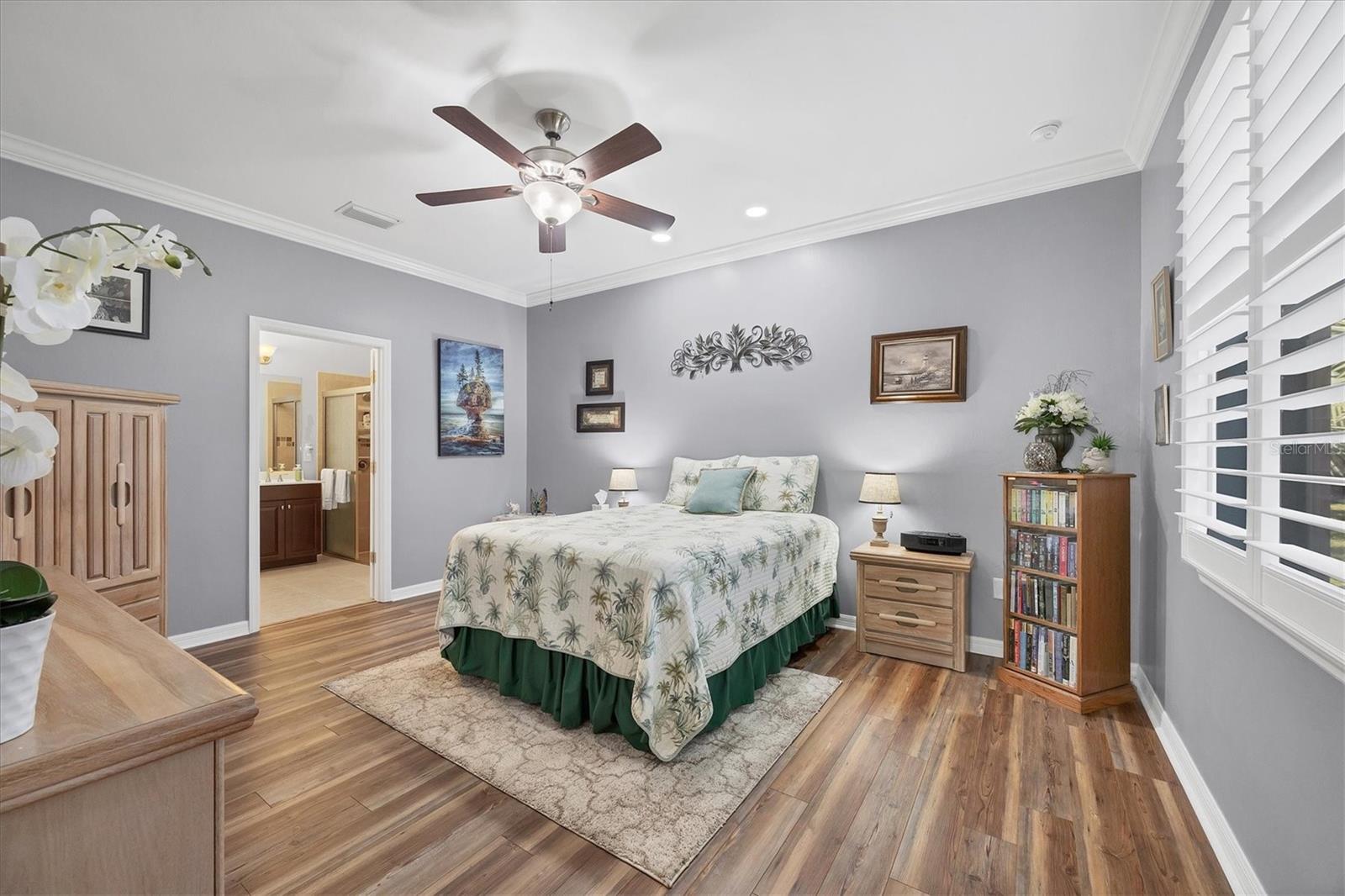 Image 26 of 62 For 9839 Nostalgia Place