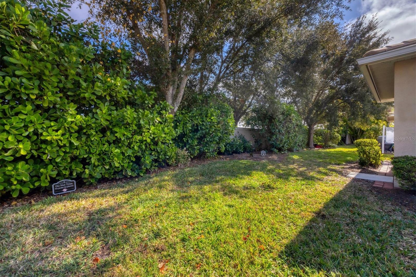 Image 42 of 62 For 9839 Nostalgia Place