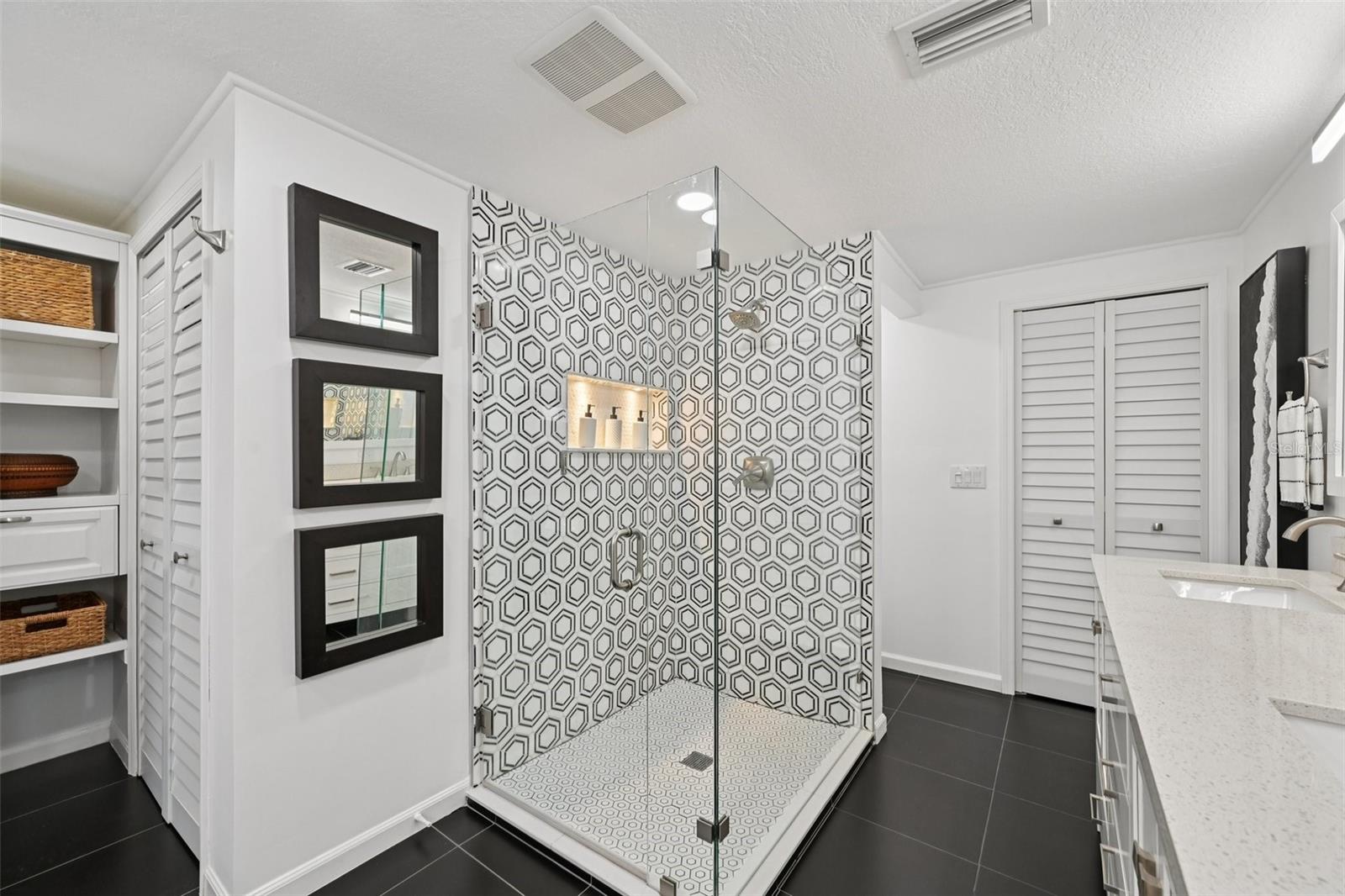 Image 21 of 58 For 1393 Forked Creek Drive