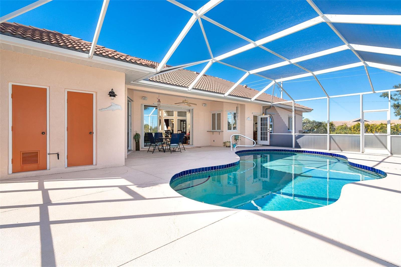 Image 25 of 44 For 373 Ardenwood Drive