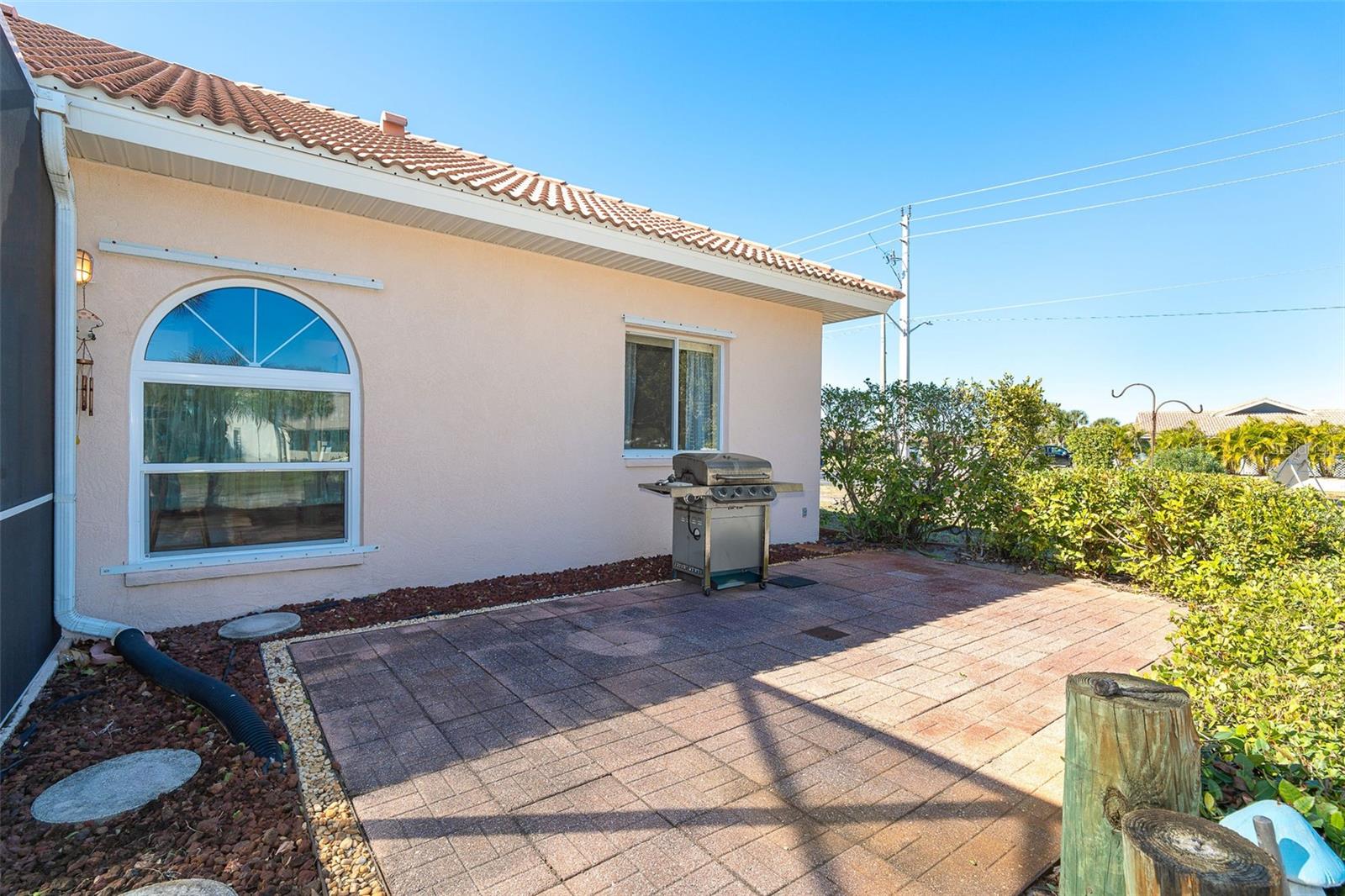 Image 28 of 44 For 373 Ardenwood Drive