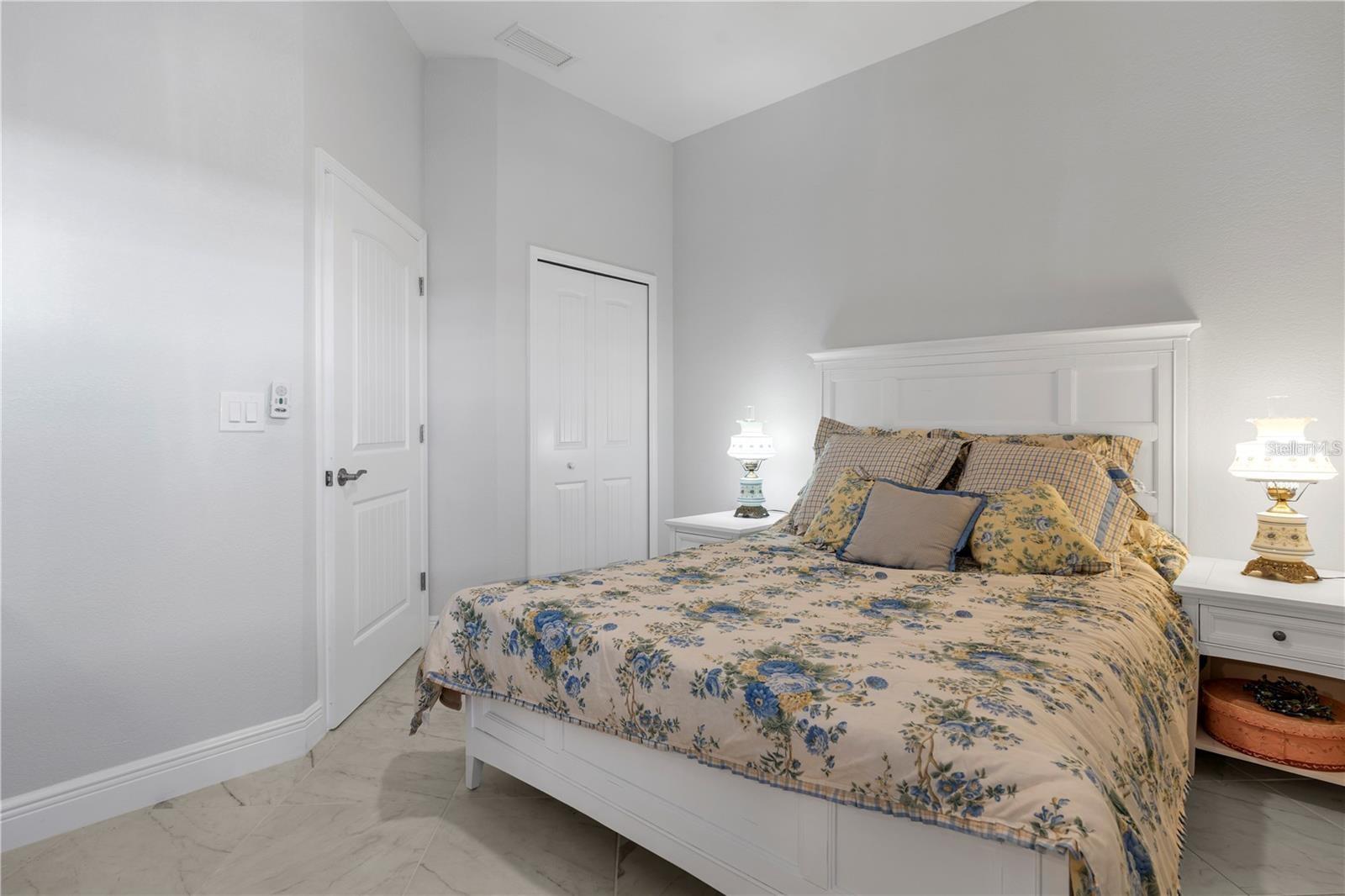 Image 21 of 29 For 10391 Coquina Court