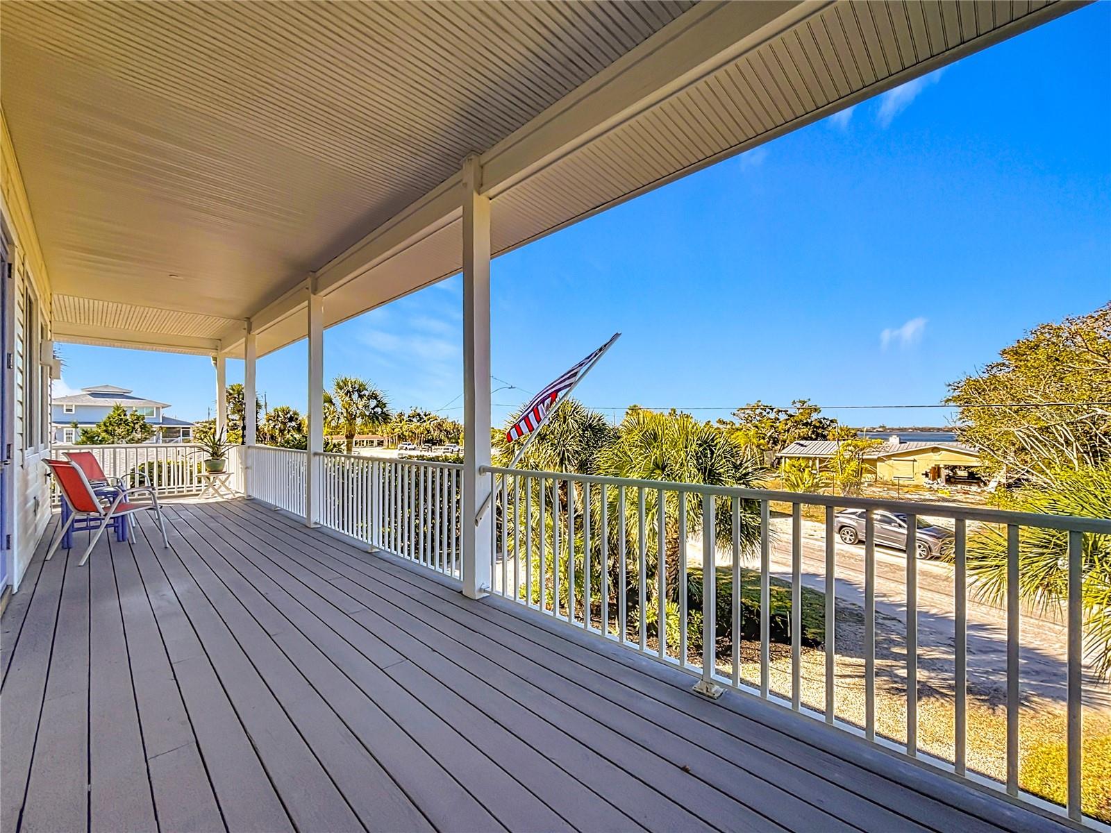 Image 12 of 46 For 211 Winson Avenue