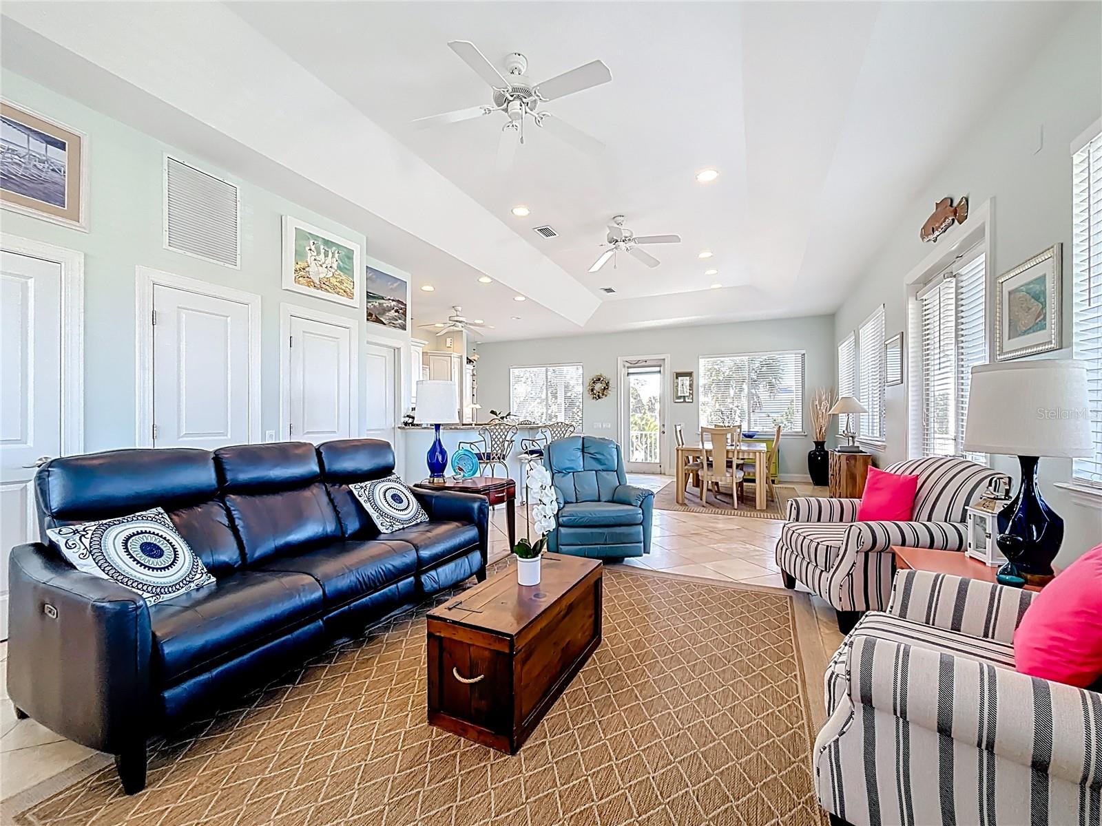 Image 24 of 46 For 211 Winson Avenue