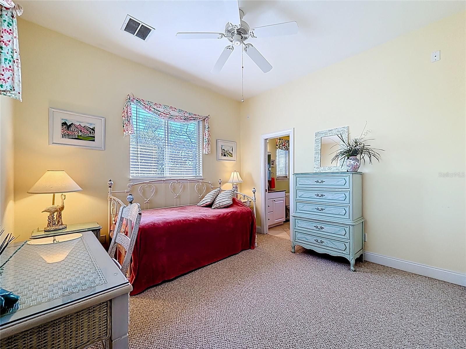 Image 29 of 46 For 211 Winson Avenue