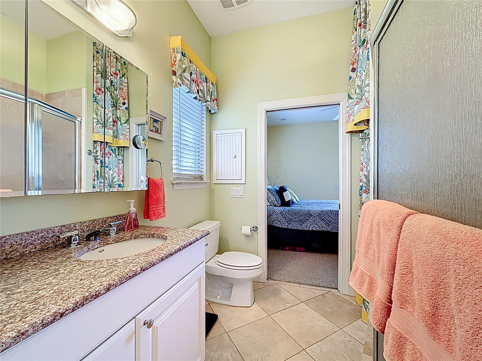 Image 33 of 46 For 211 Winson Avenue