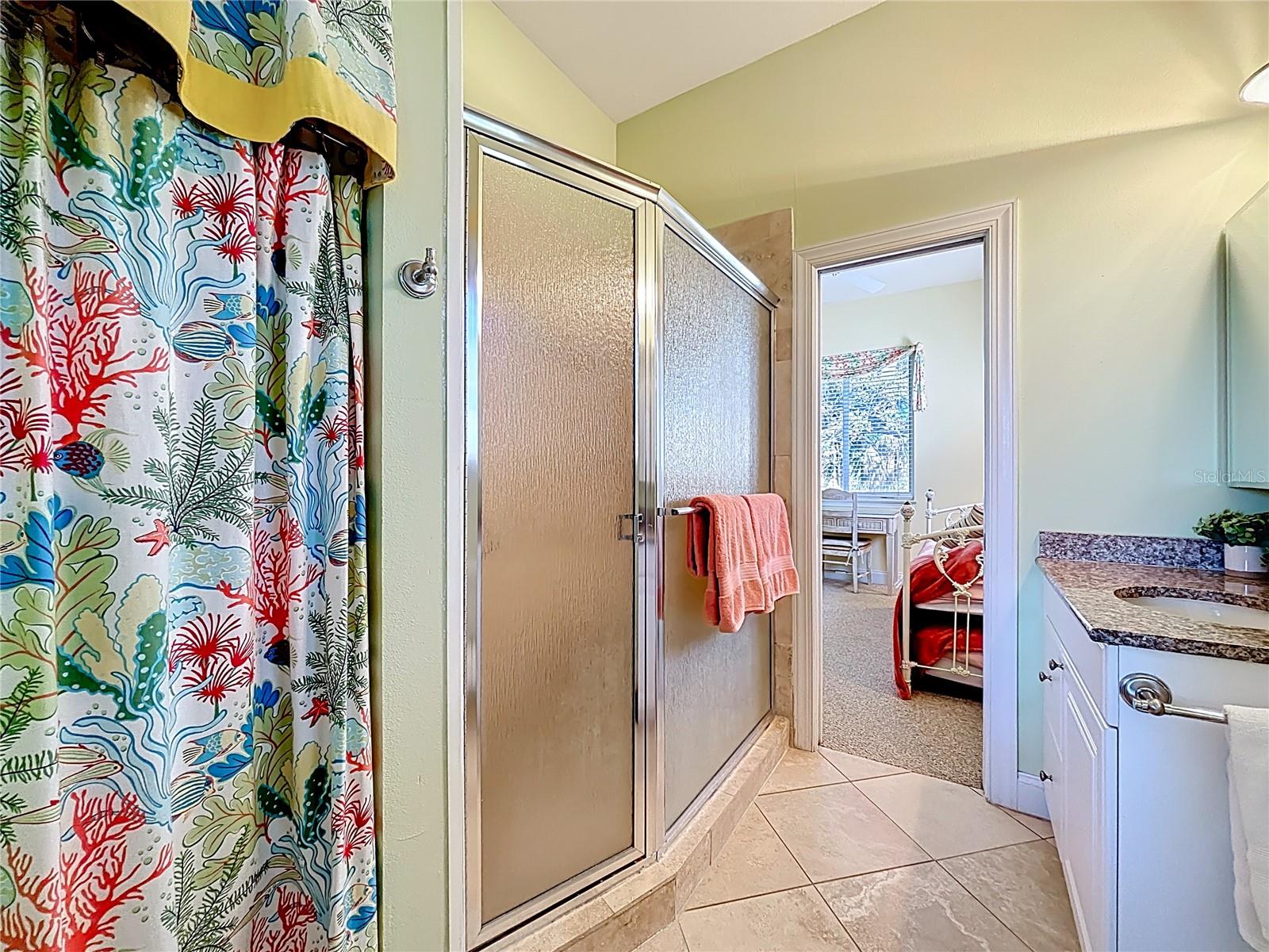 Image 34 of 46 For 211 Winson Avenue