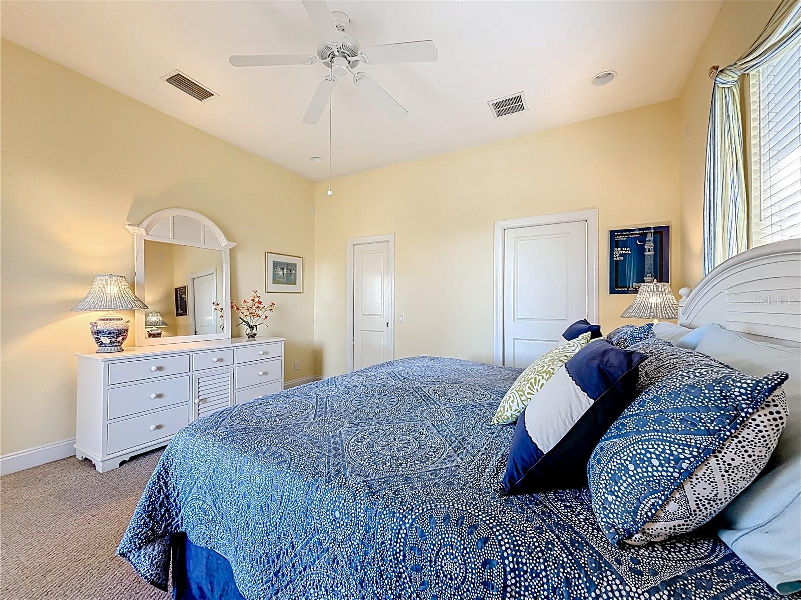 Image 39 of 46 For 211 Winson Avenue