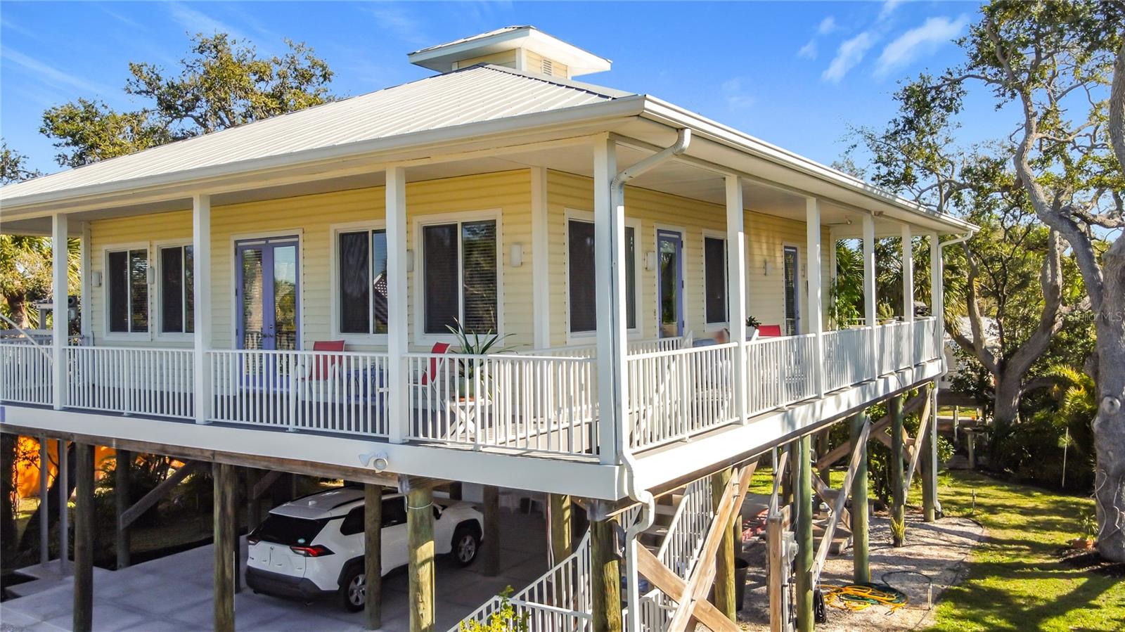 Image 7 of 46 For 211 Winson Avenue