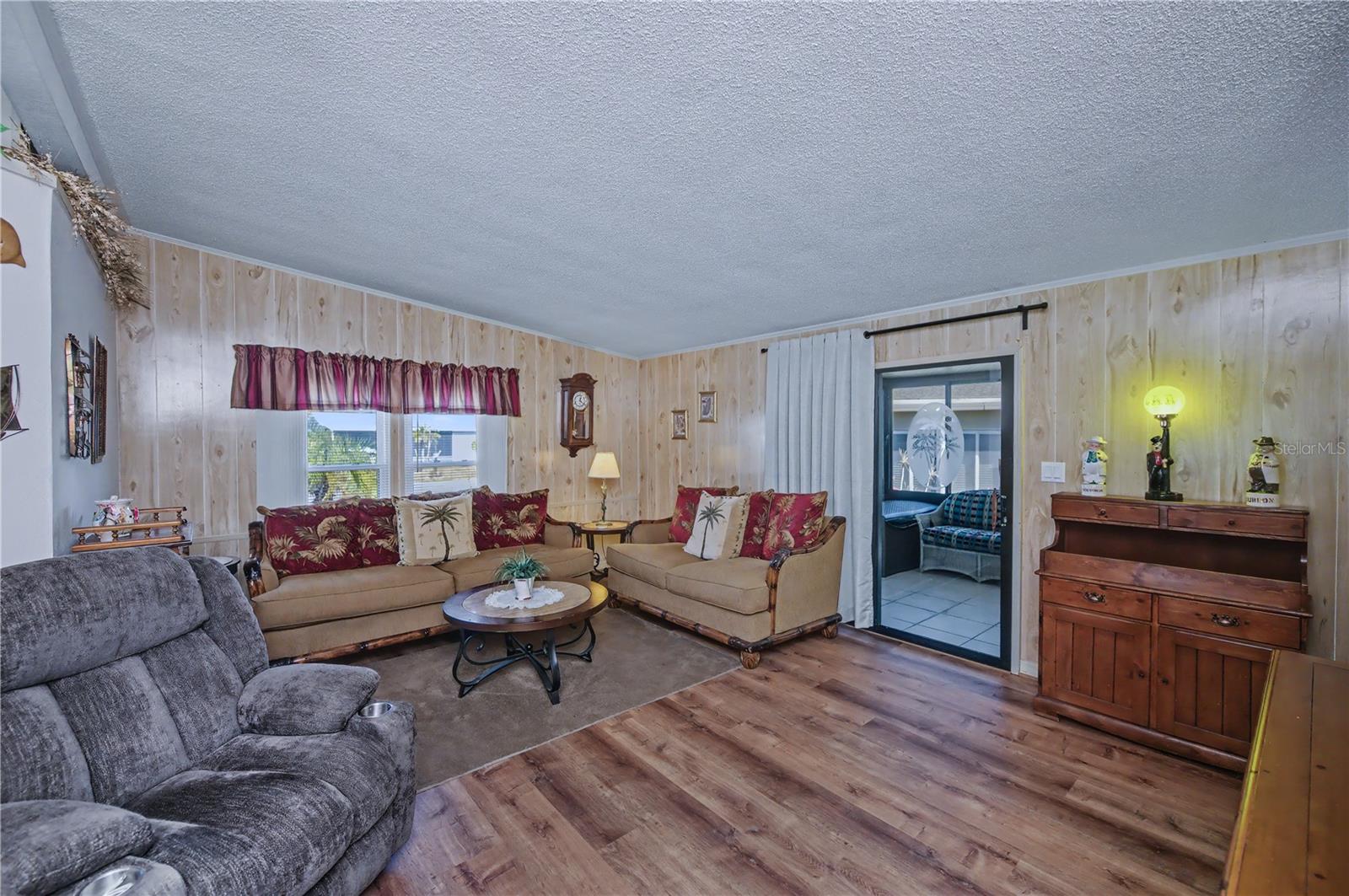 Image 15 of 45 For 750 Portwine Court