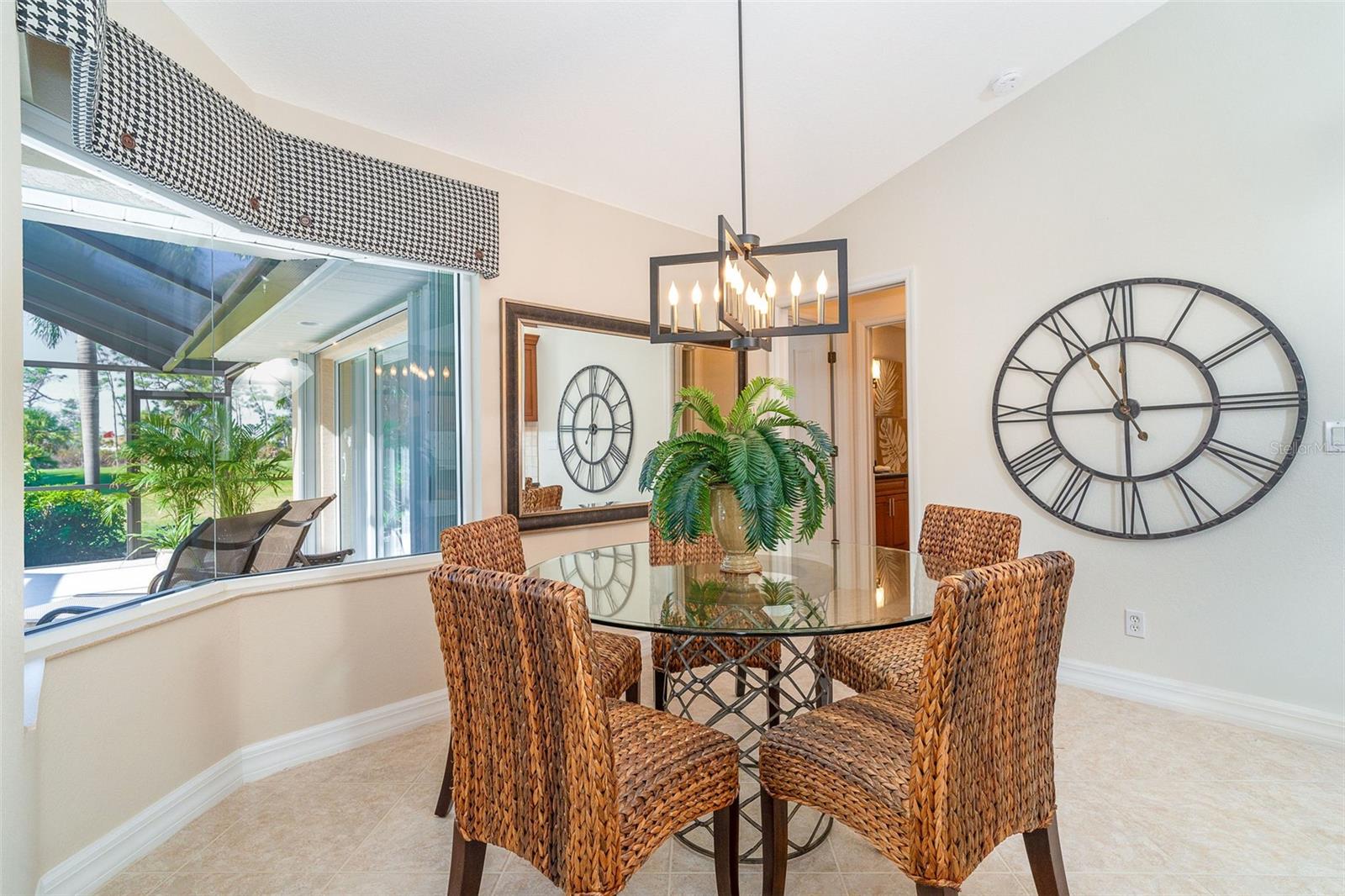 Image 21 of 56 For 67 Pinehurst Place