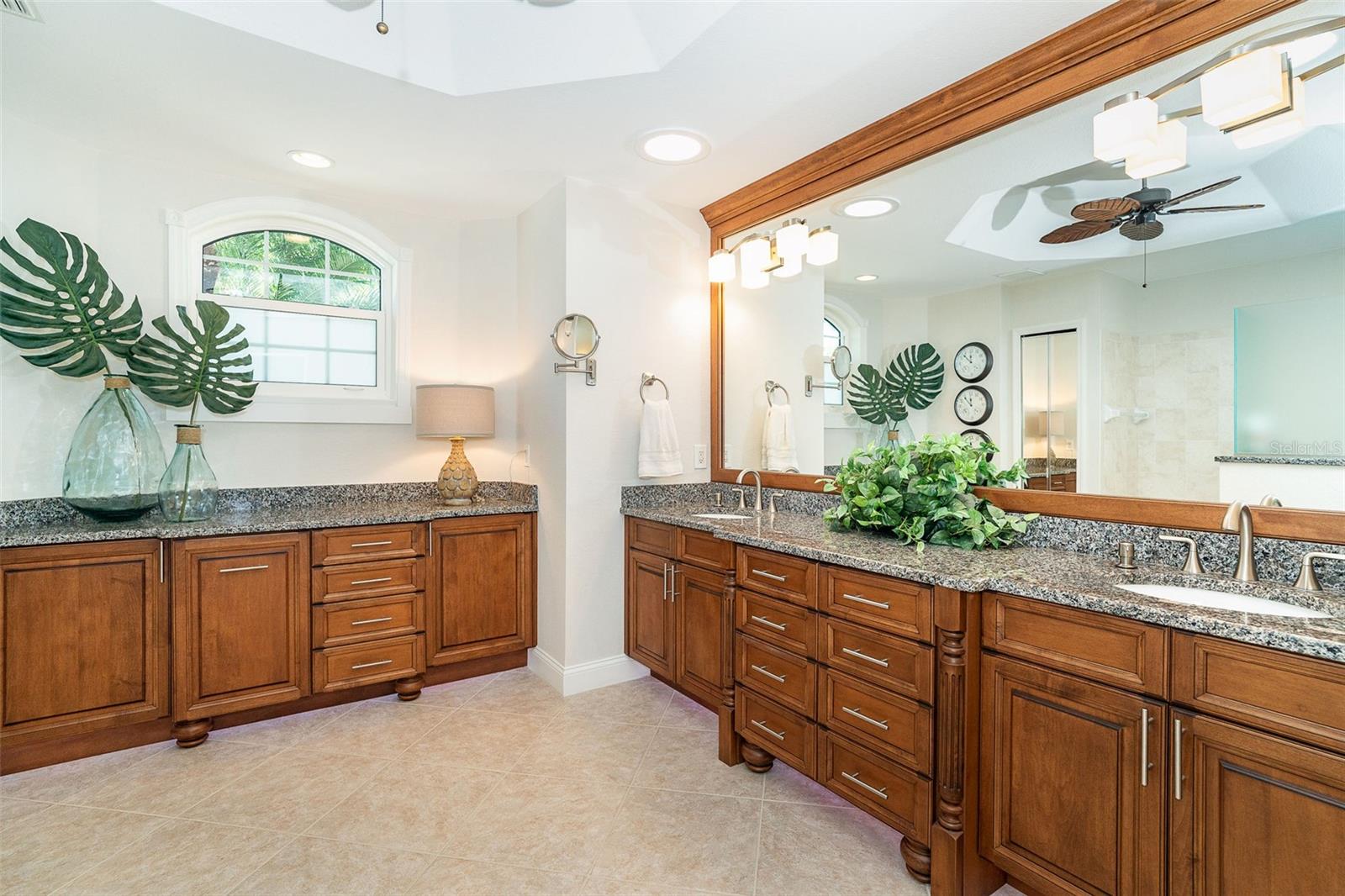 Image 25 of 56 For 67 Pinehurst Place