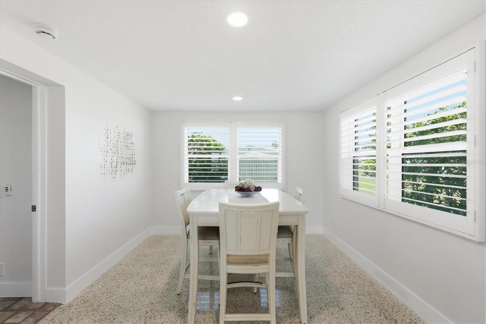 Image 13 of 43 For 2090 Pennsylvania Avenue