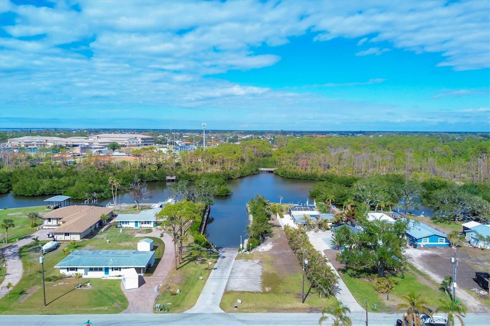 Image 27 of 43 For 2090 Pennsylvania Avenue