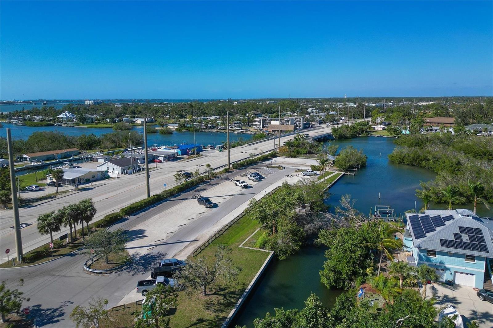 Image 29 of 43 For 2090 Pennsylvania Avenue