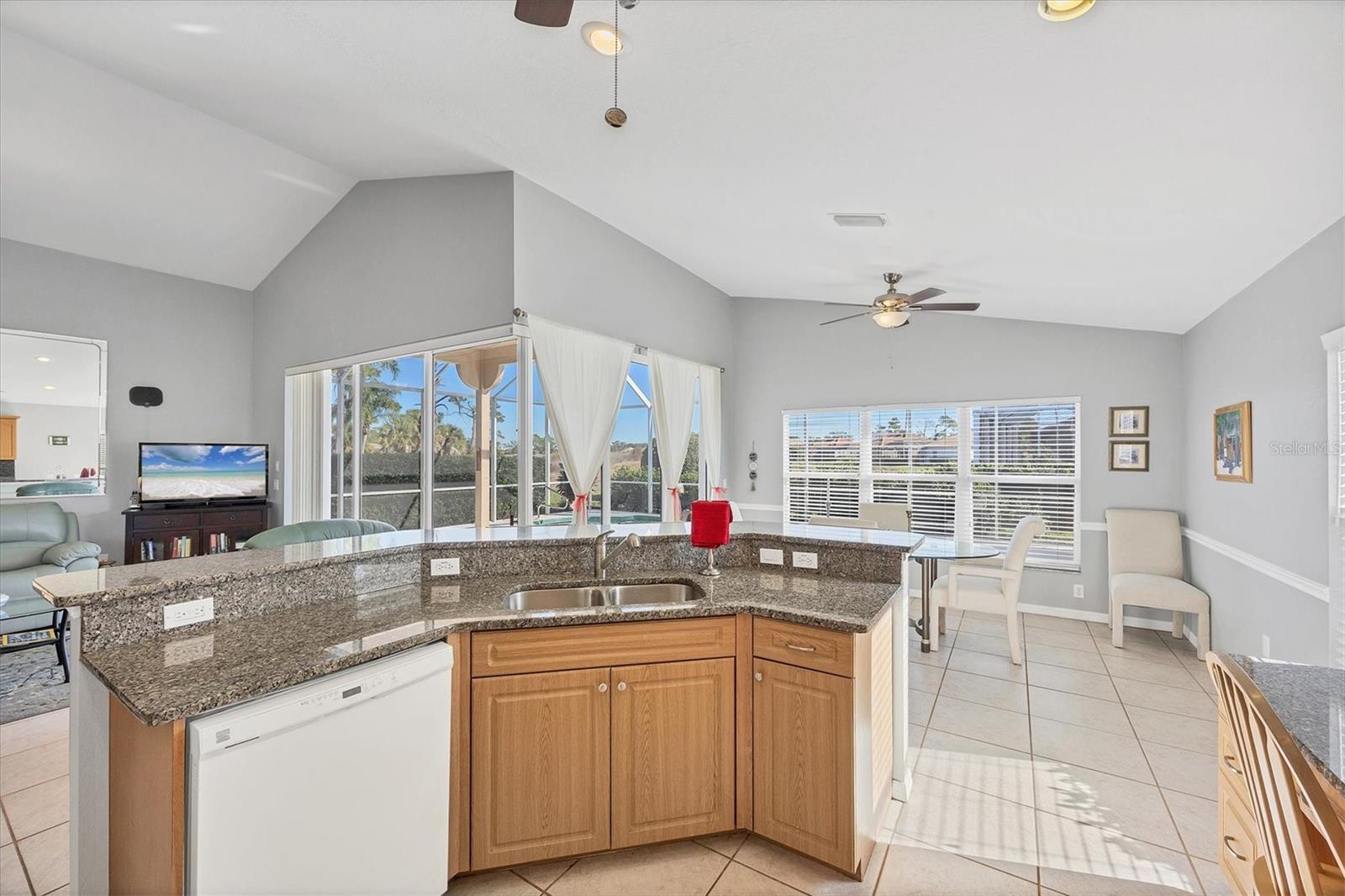 Image 12 of 43 For 2984 Royal Palm Drive