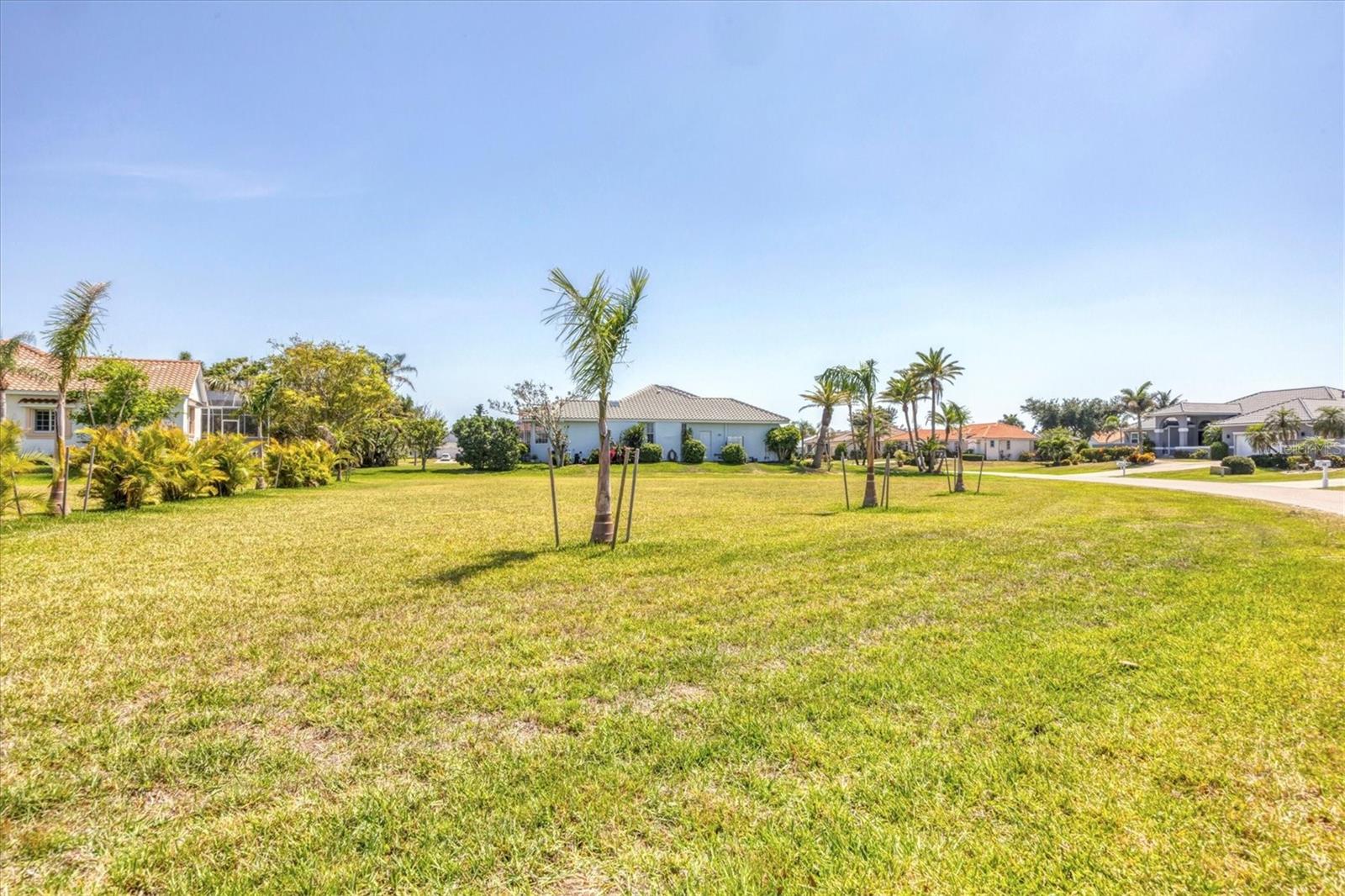 Image 11 of 46 For 11 Amberjack Lane