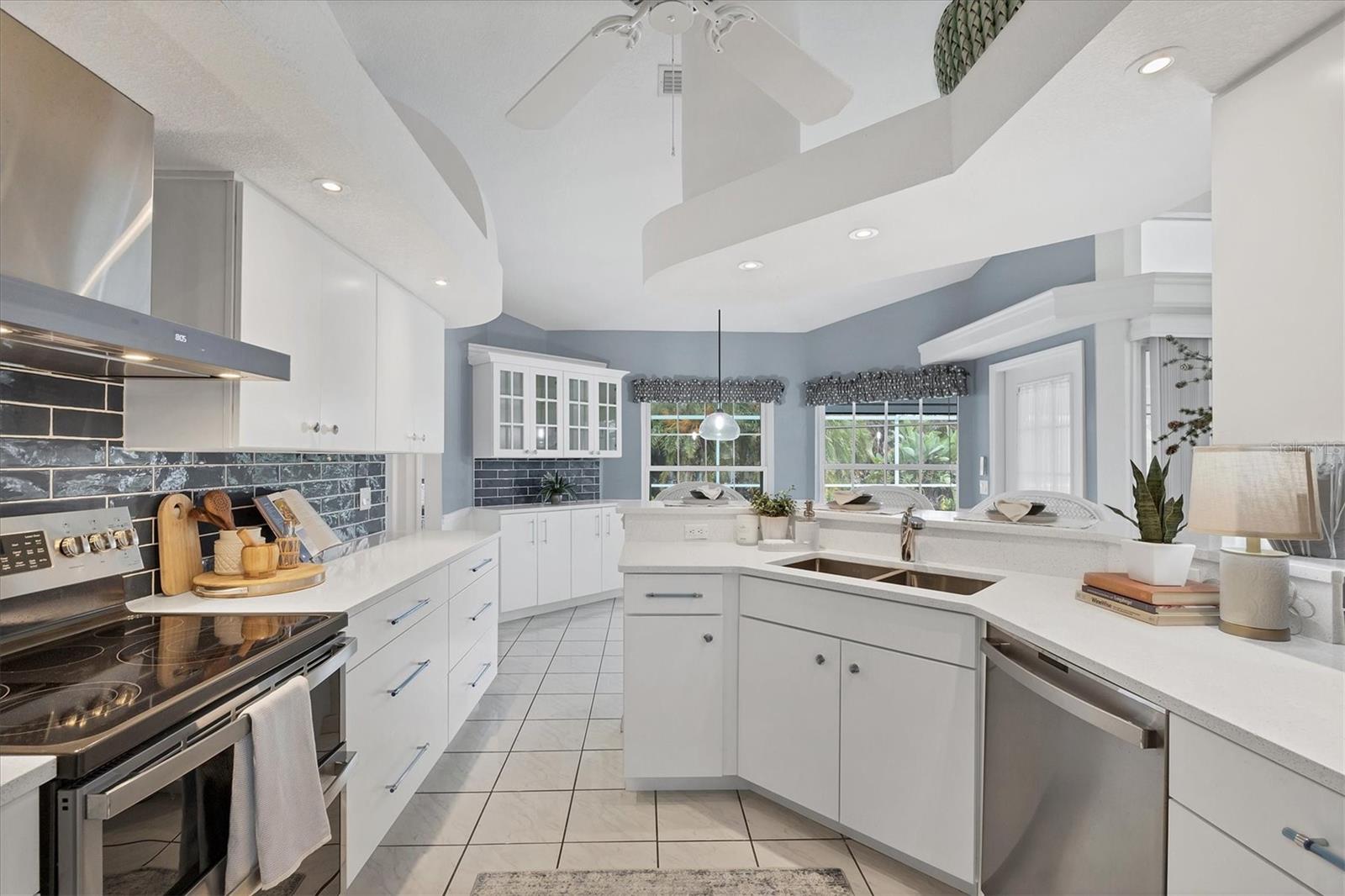 Image 28 of 46 For 11 Amberjack Lane